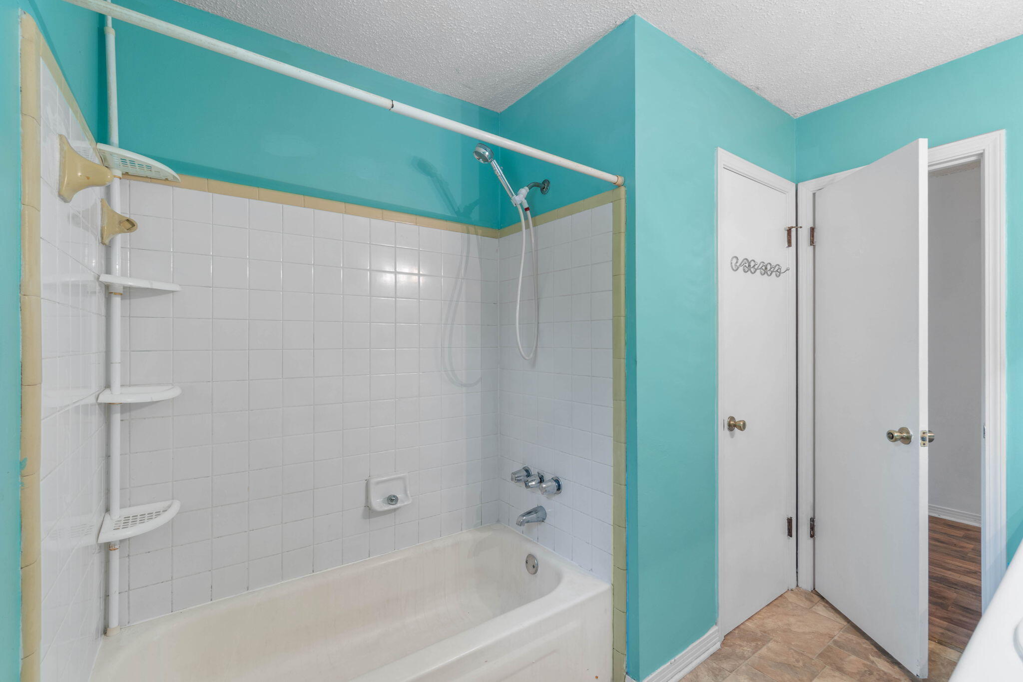 OAKCREST 1ST ADDN - Residential