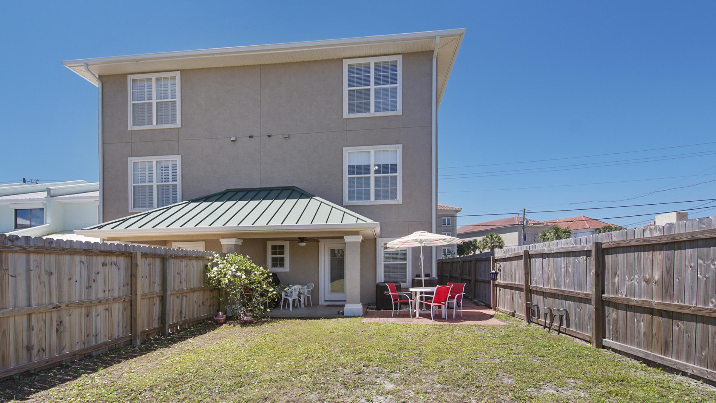 RIVIERA BEACH - Residential