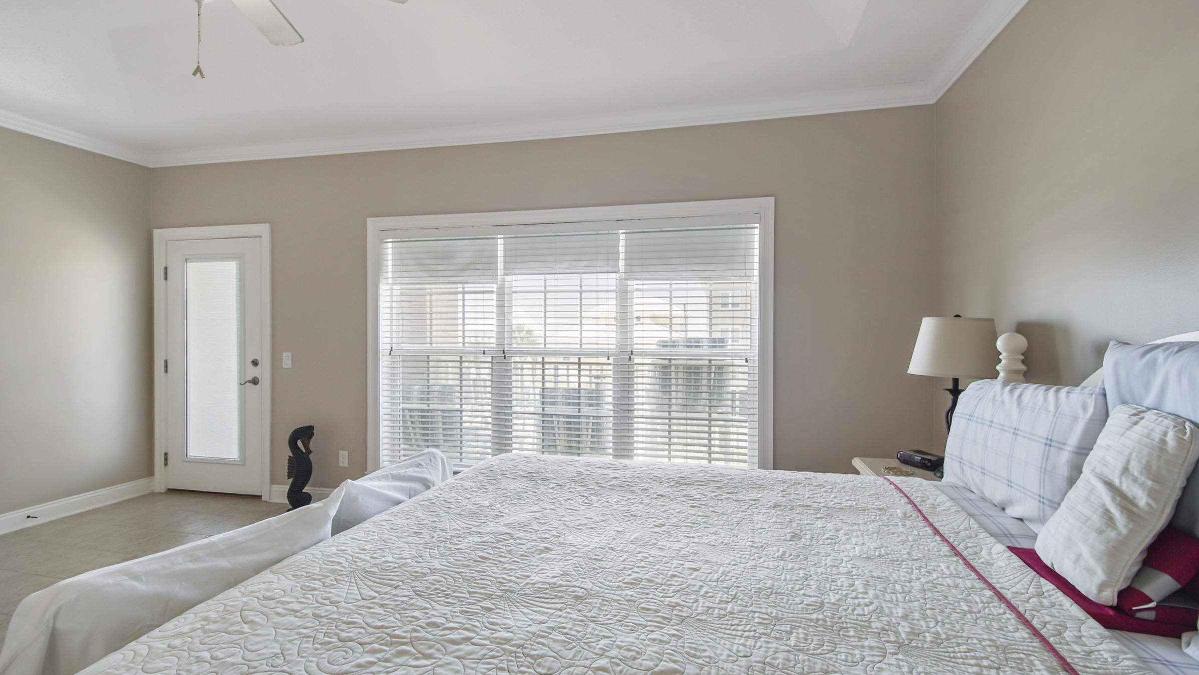 RIVIERA BEACH - Residential