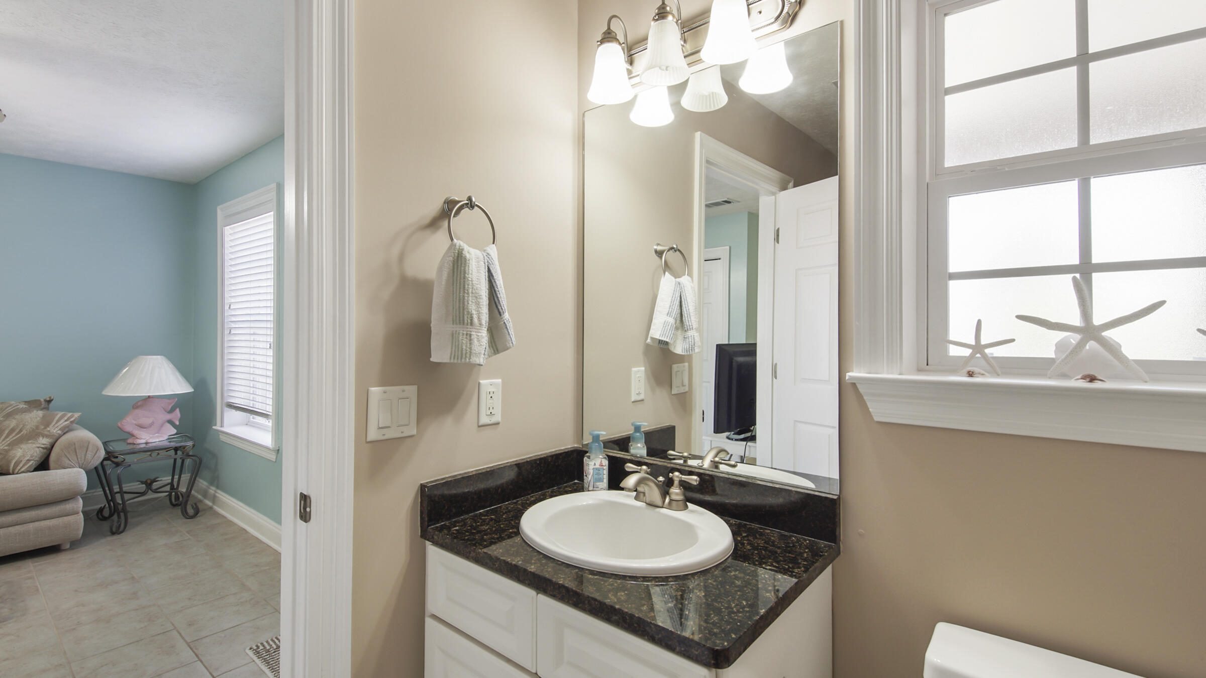 RIVIERA BEACH - Residential