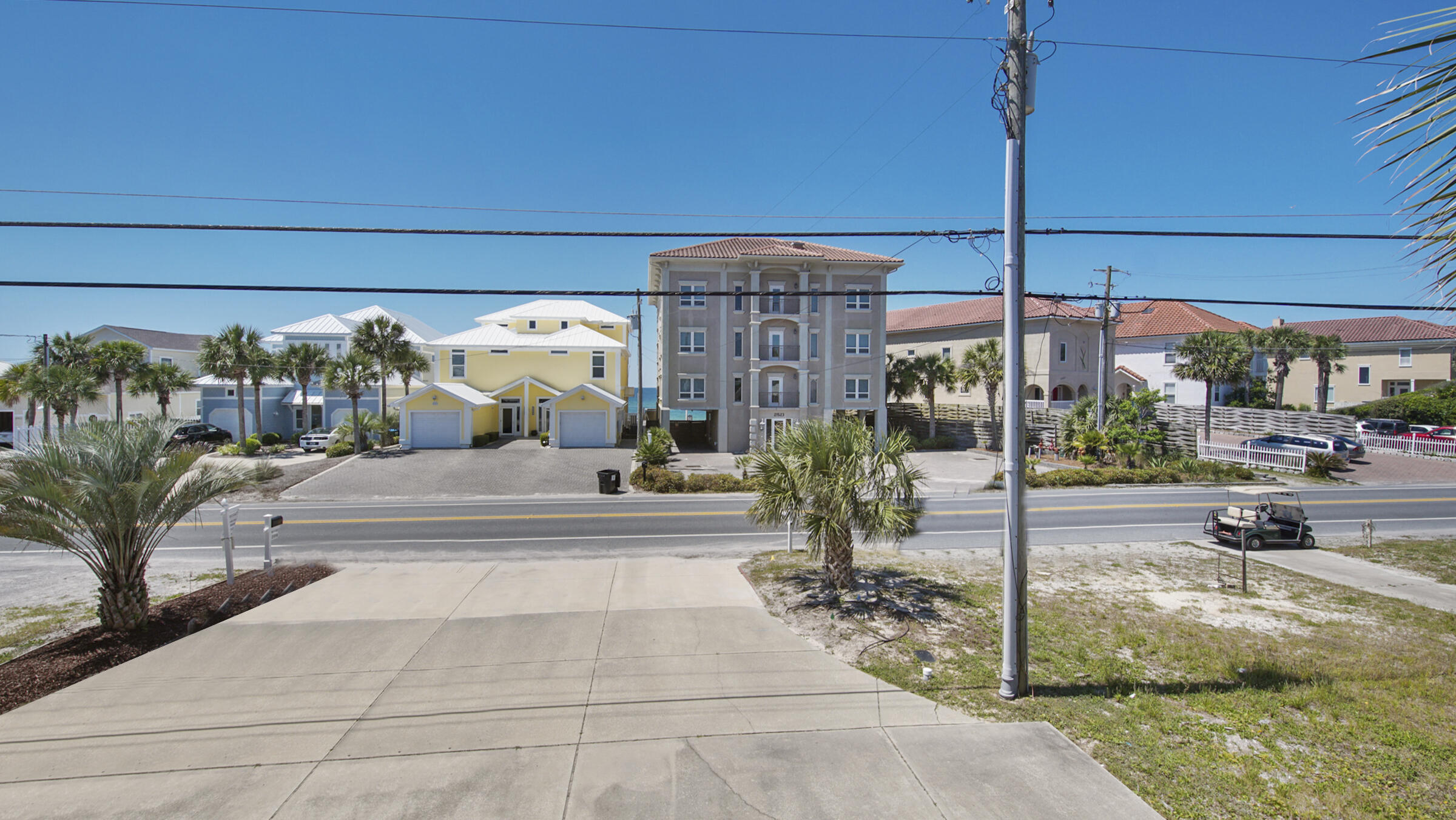 RIVIERA BEACH - Residential