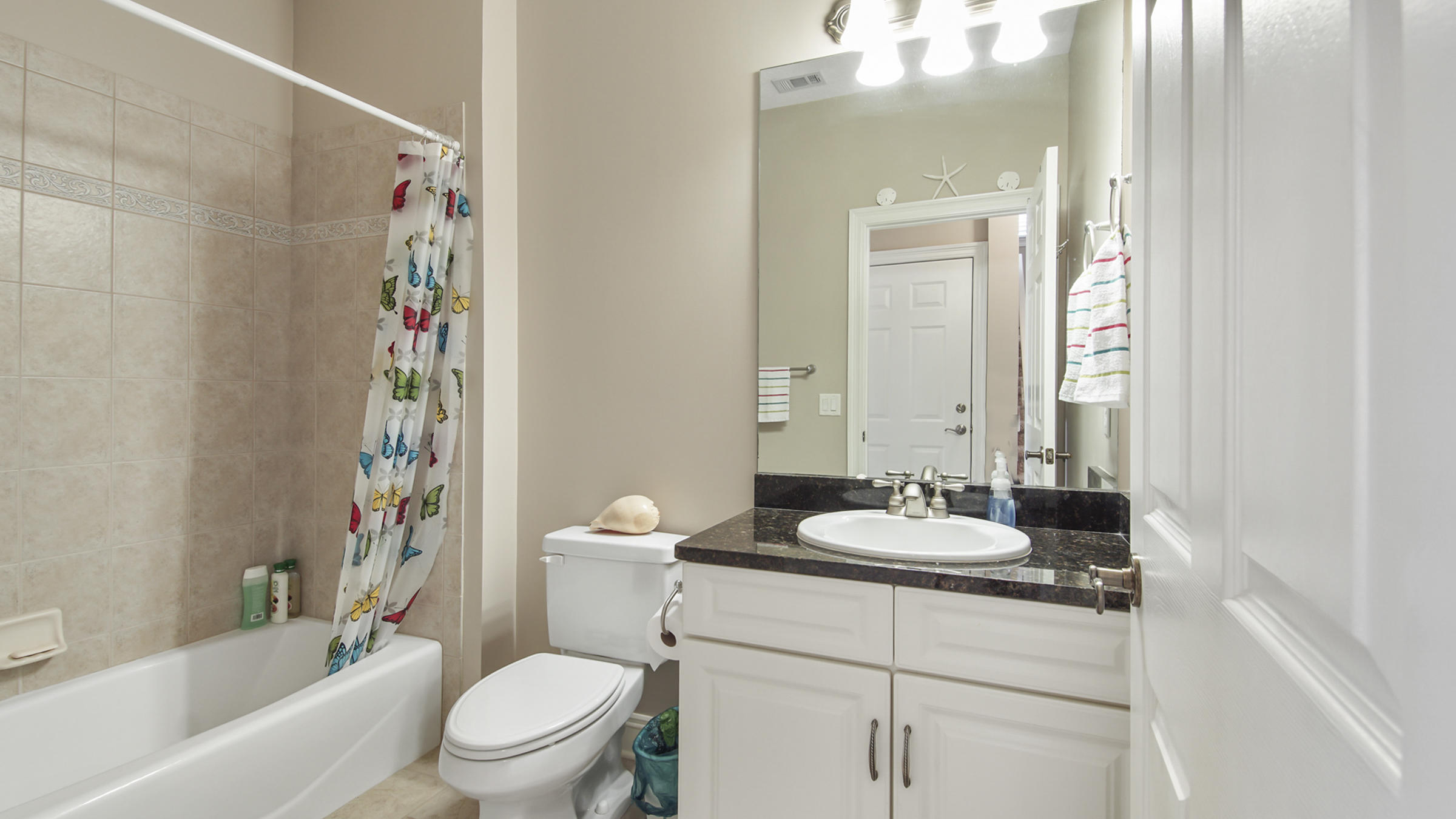 RIVIERA BEACH - Residential