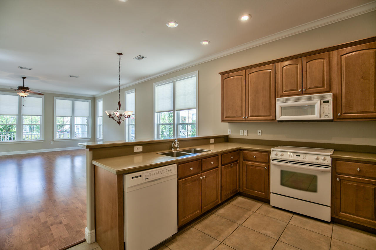 CASSINE VILLAGE - Residential