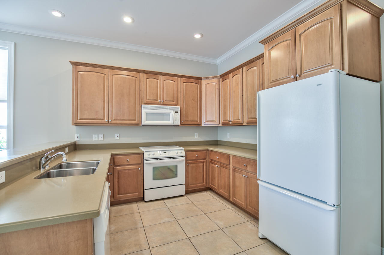 CASSINE VILLAGE - Residential