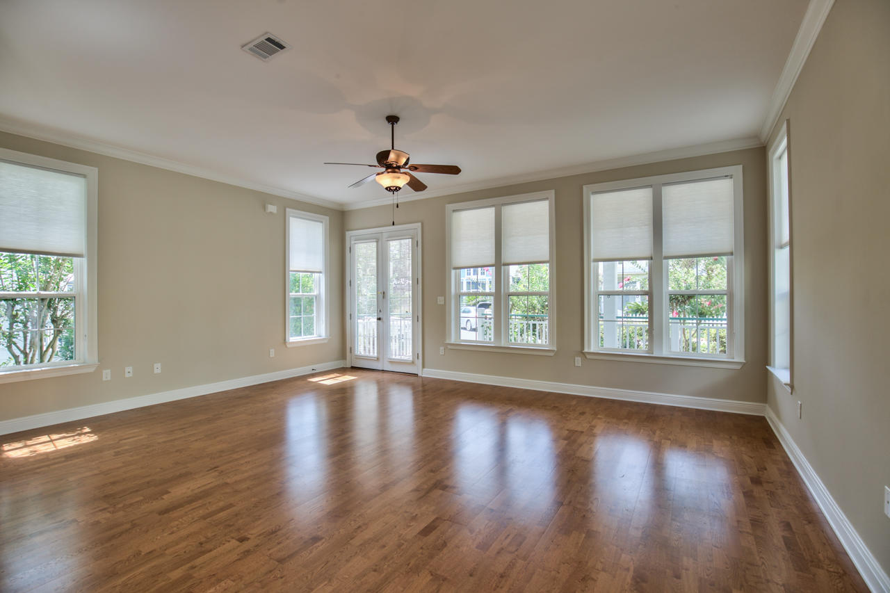 CASSINE VILLAGE - Residential