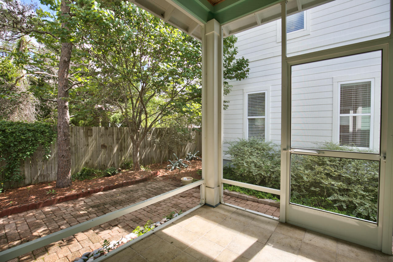 CASSINE VILLAGE - Residential