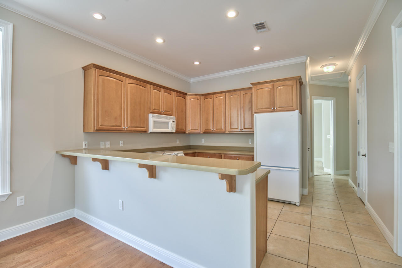 CASSINE VILLAGE - Residential