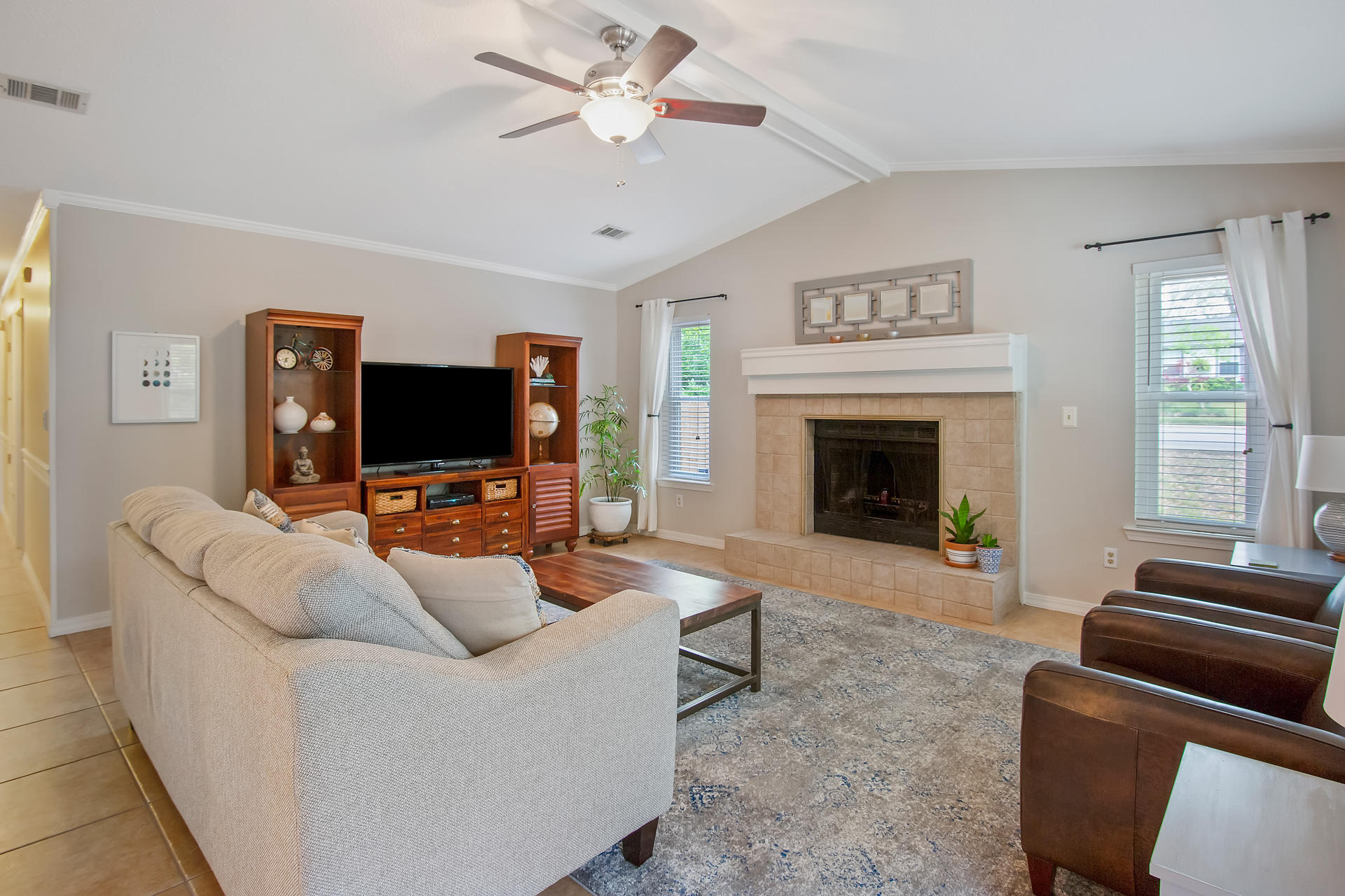 CREEKSIDE ESTATES - Residential