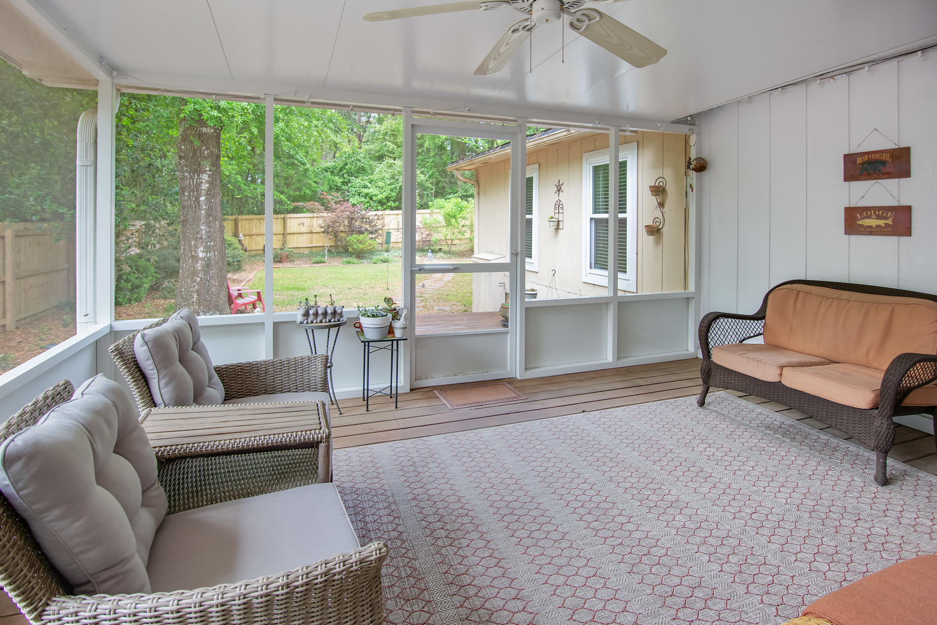 CREEKSIDE ESTATES - Residential