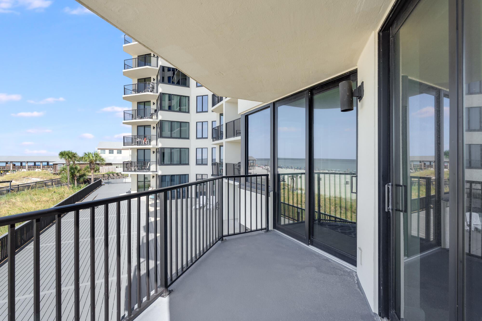SUNBIRD CONDO - Residential
