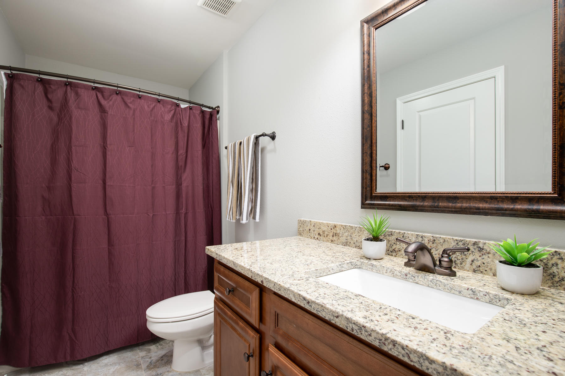 ALCONESE PLACE - Residential