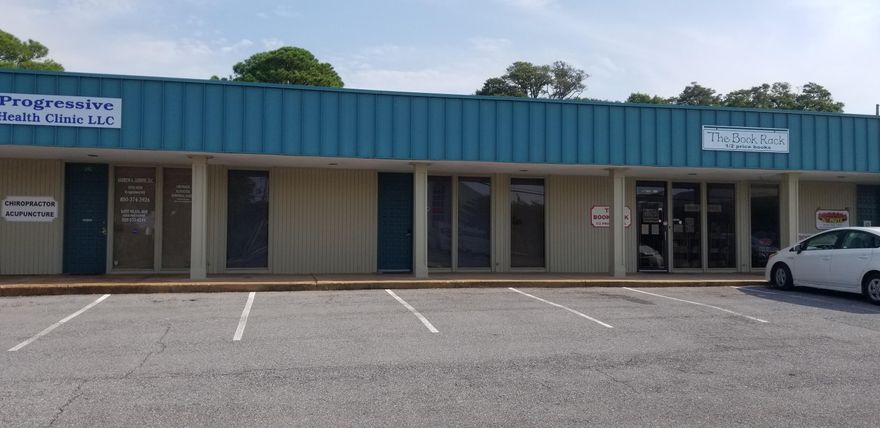 Unit can be used as Retail or Office. Has 2 offices, large open area, storage room, and 1 Restroom and a shower. Front and rear entry with parking in front and rear.