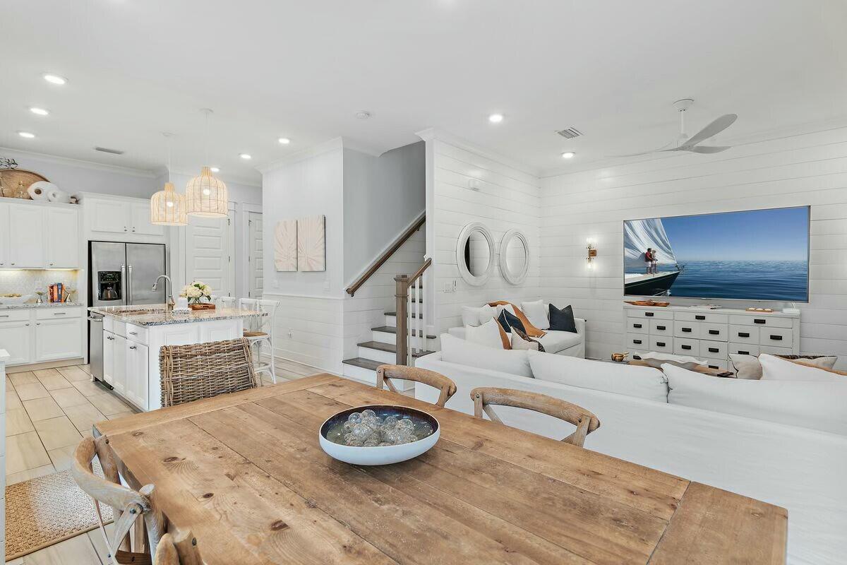 PROMINENCE - Residential