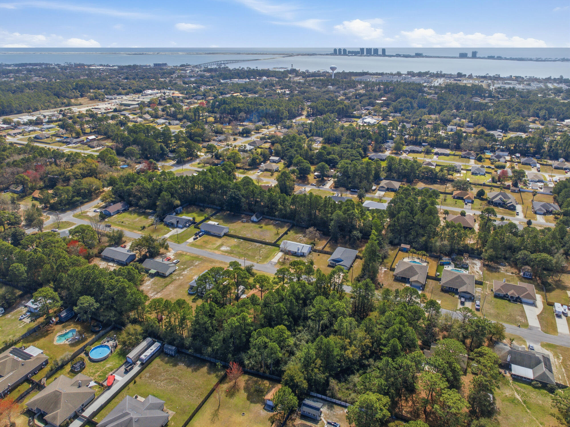 NAVARRE S/D 2ND ADDN - Residential