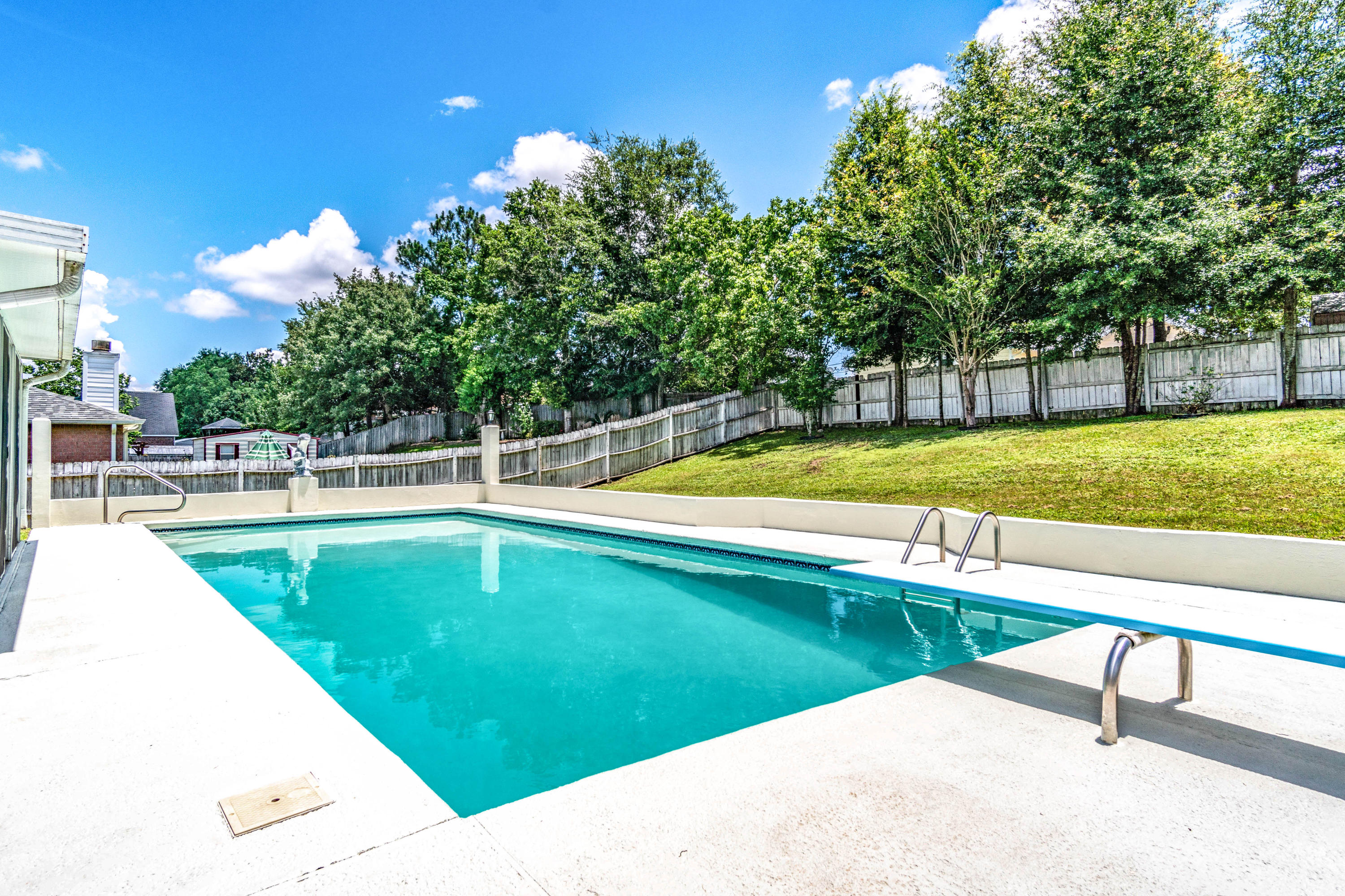 NORTHVIEW ESTATES - Residential