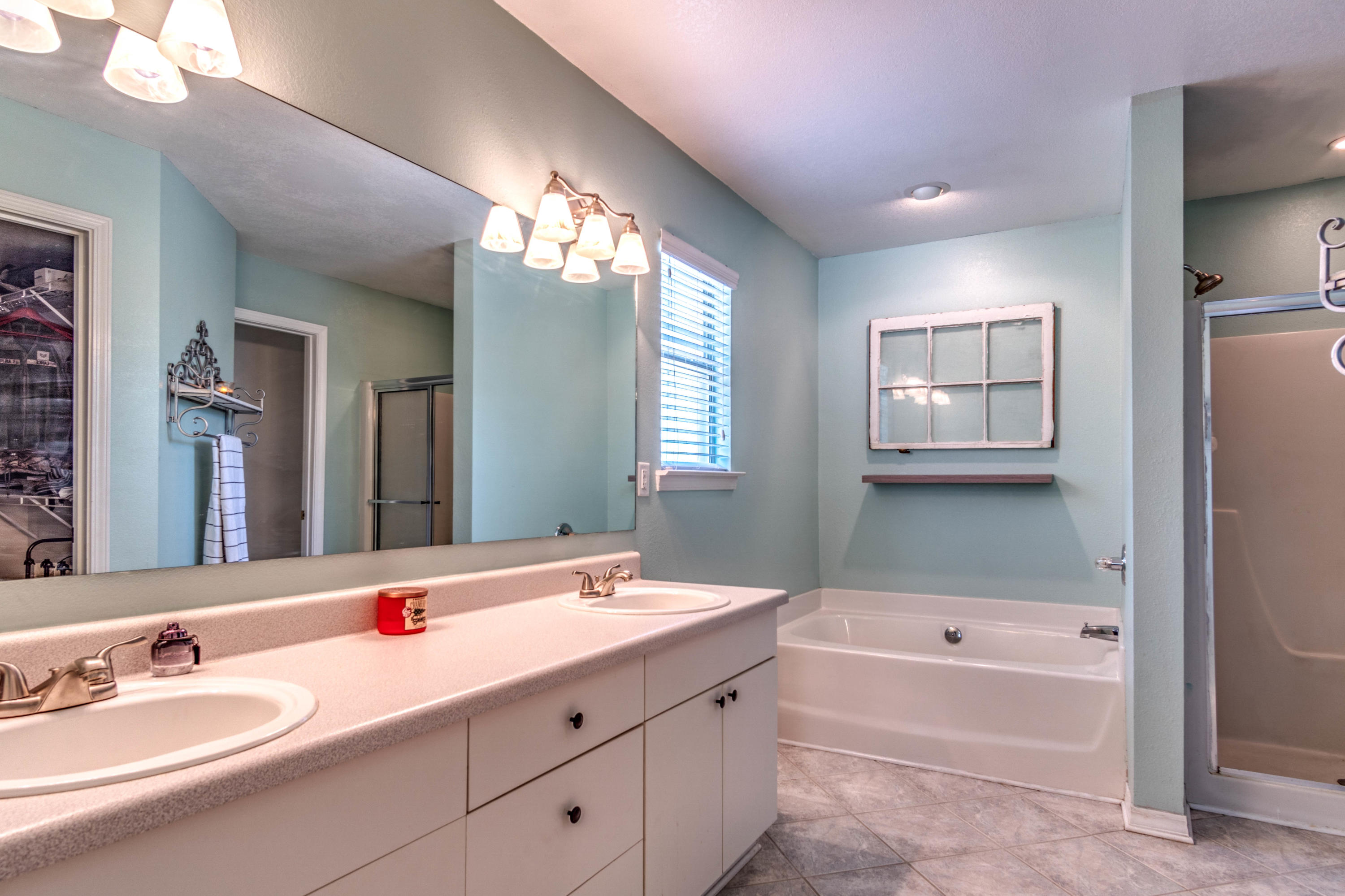 NORTHVIEW ESTATES - Residential