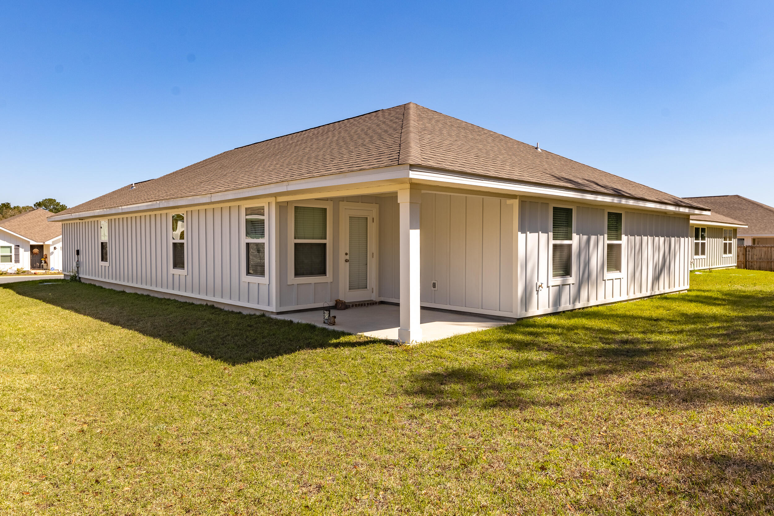 Royal Estates - Residential Lease