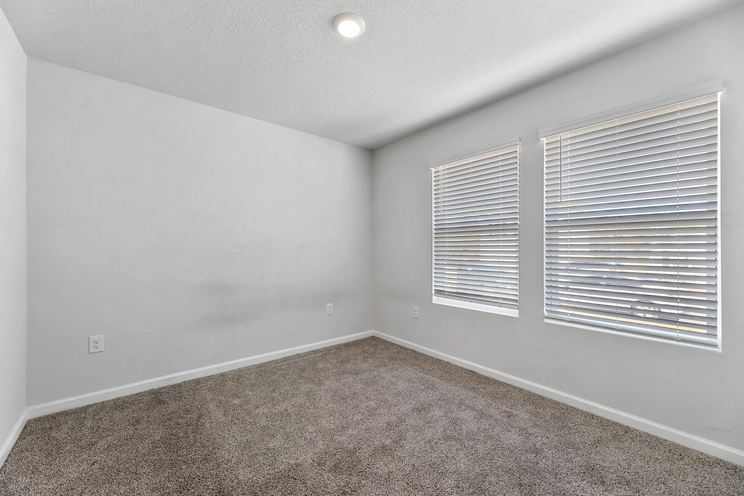Royal Estates - Residential Lease