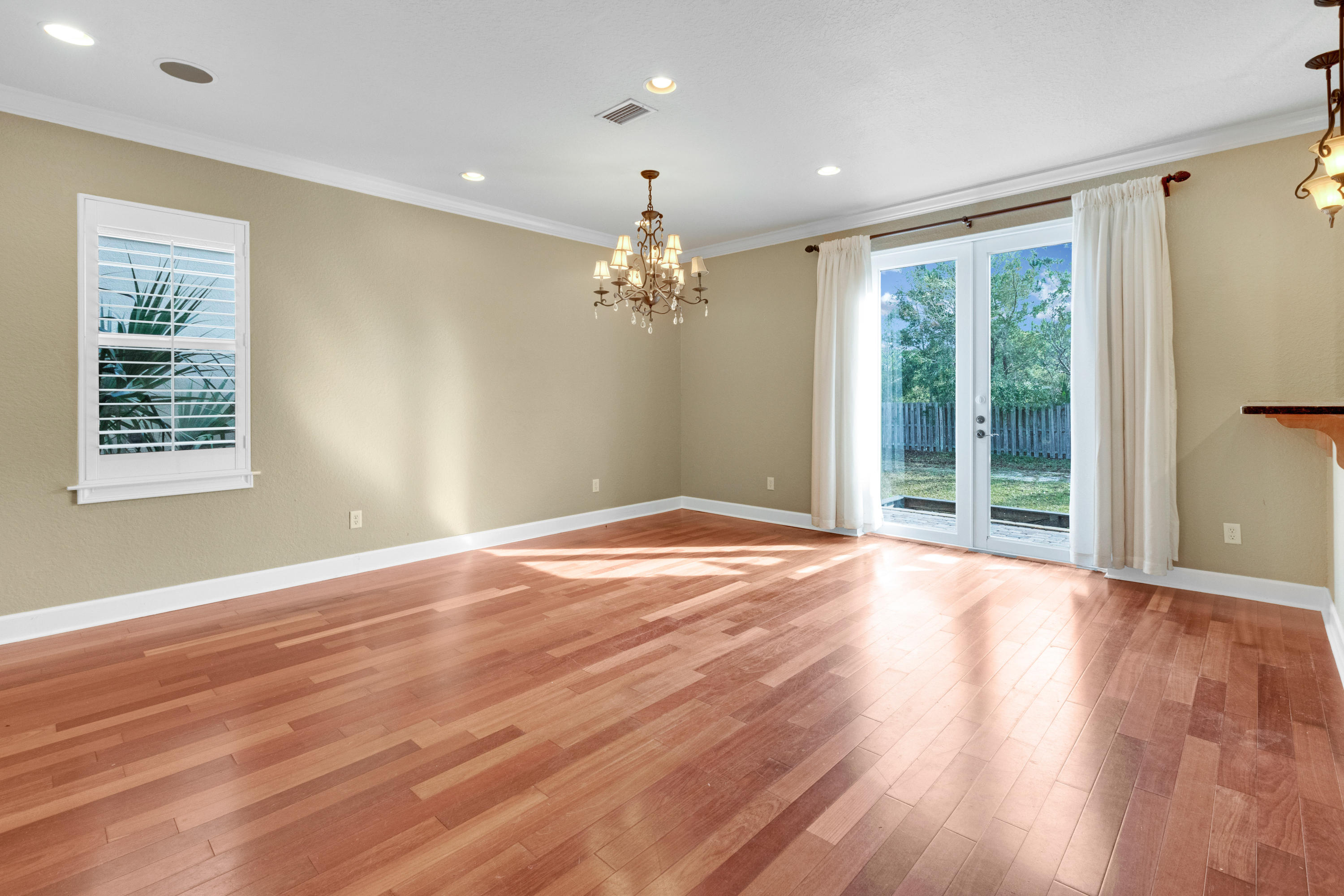 CALUSA BAY S/D - Residential