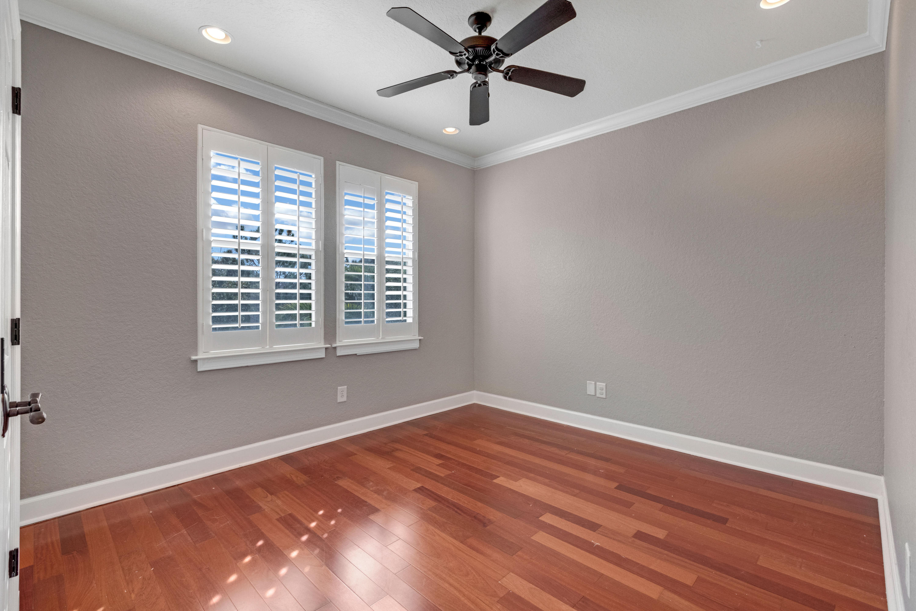 CALUSA BAY S/D - Residential