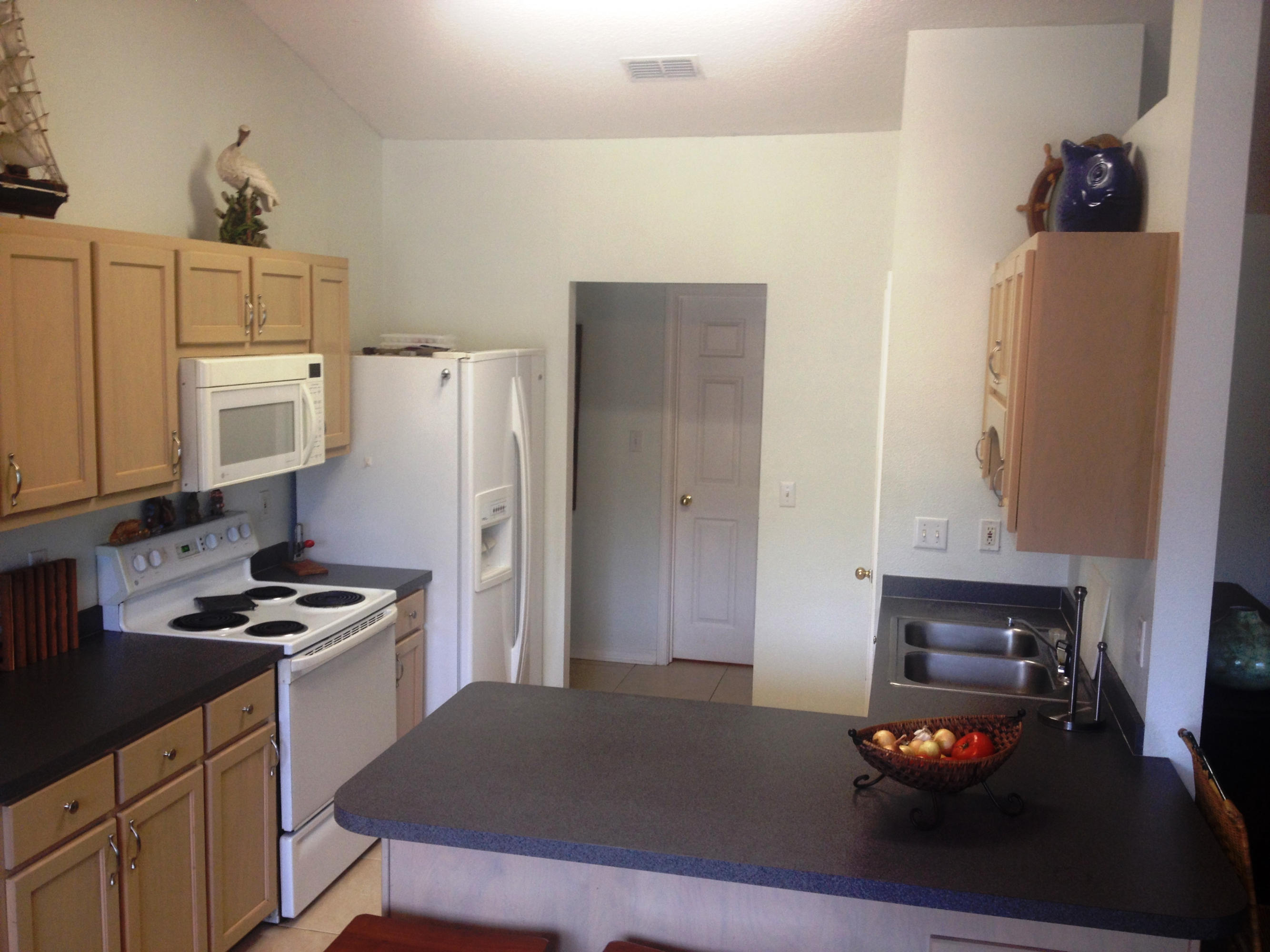 FOXWOOD ADDITION S/D LOT 3 BLK E - Residential