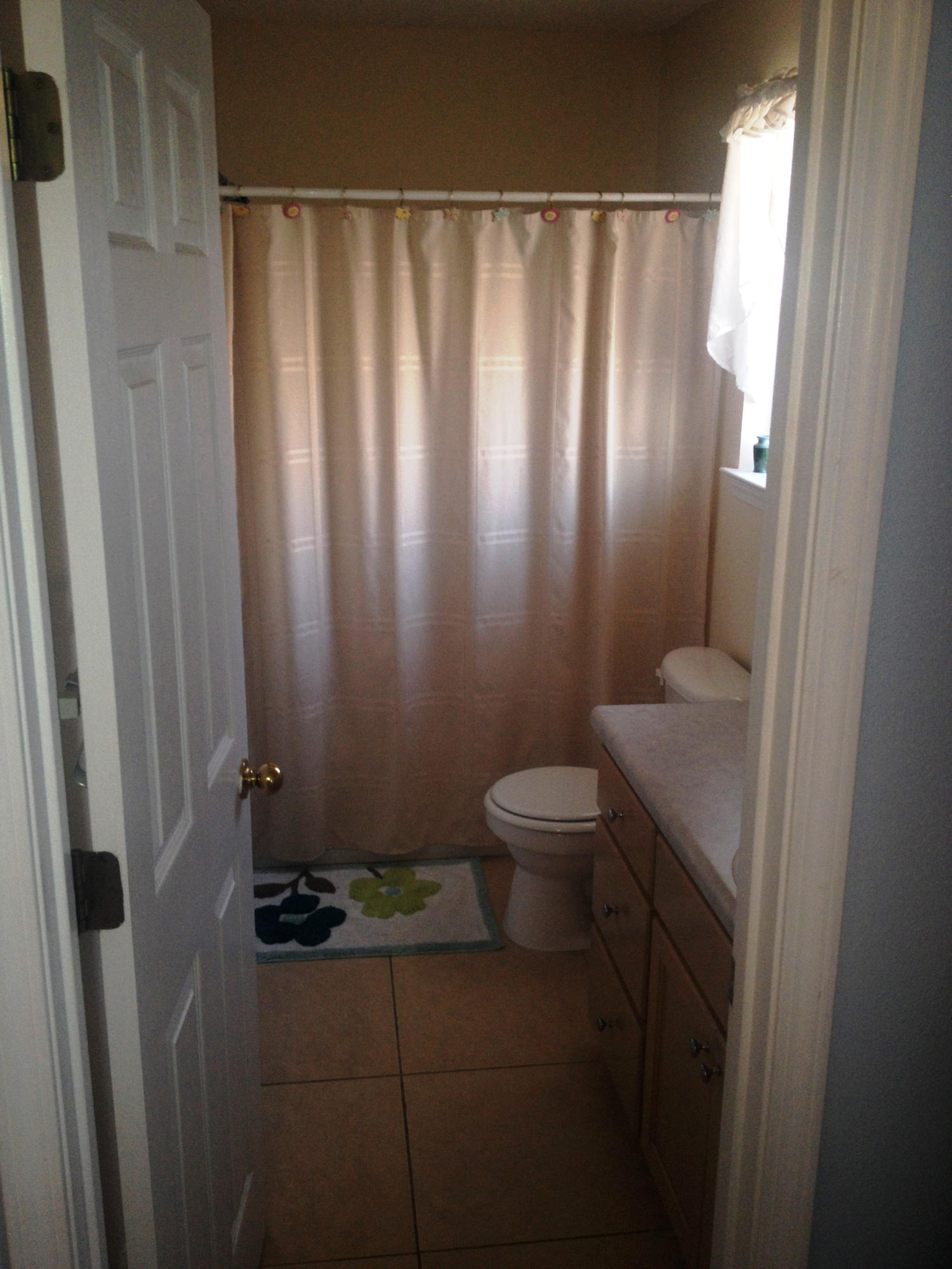 FOXWOOD ADDITION S/D LOT 3 BLK E - Residential