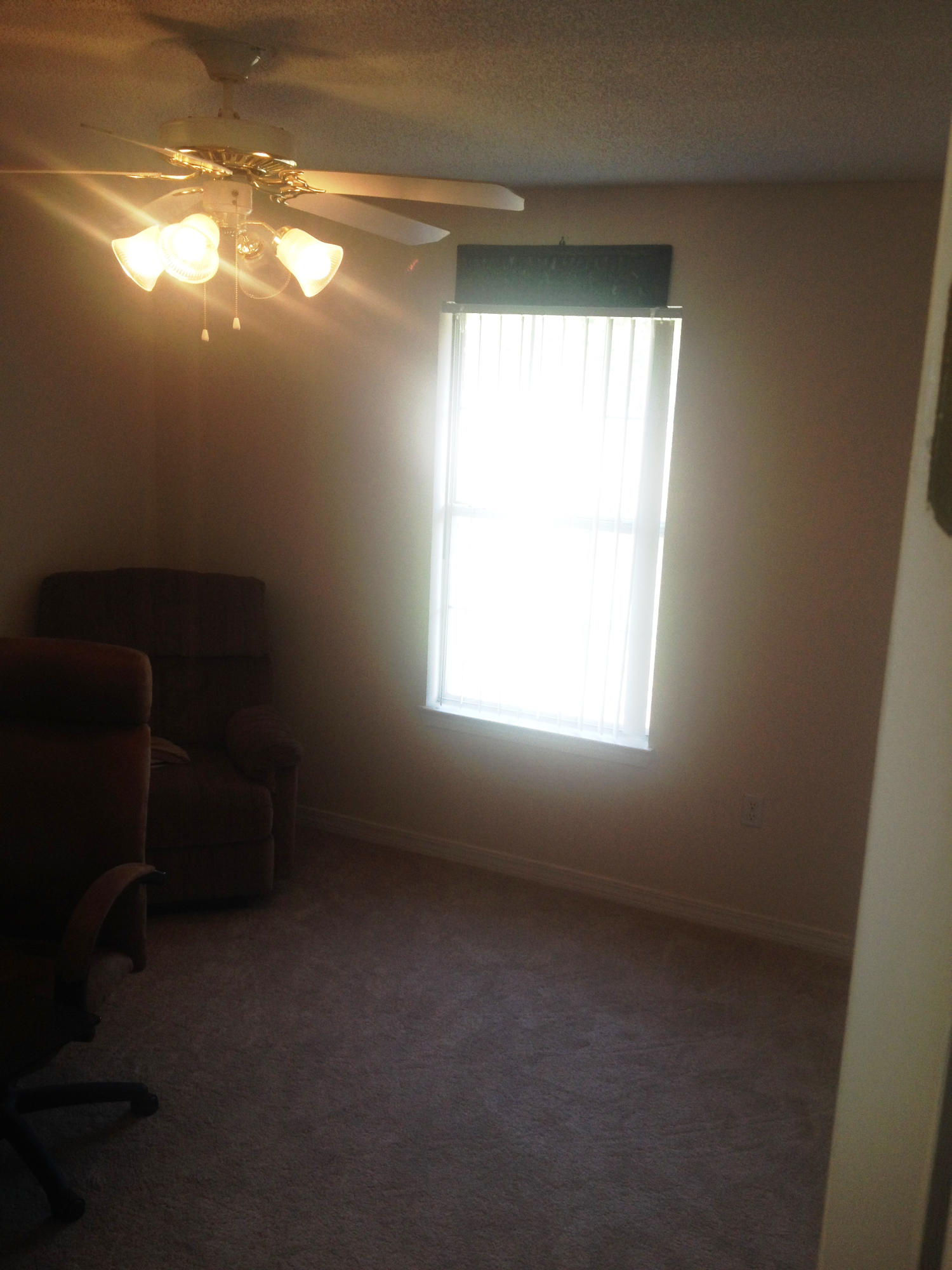 FOXWOOD ADDITION S/D LOT 3 BLK E - Residential