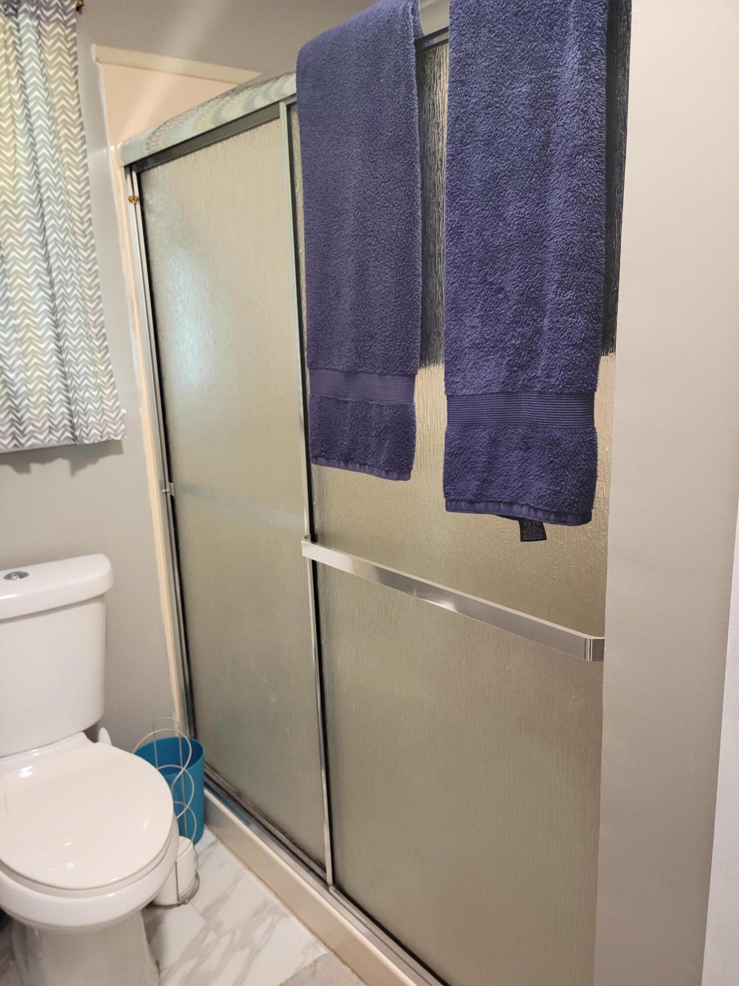 PINE LAKE ESTATES - Residential