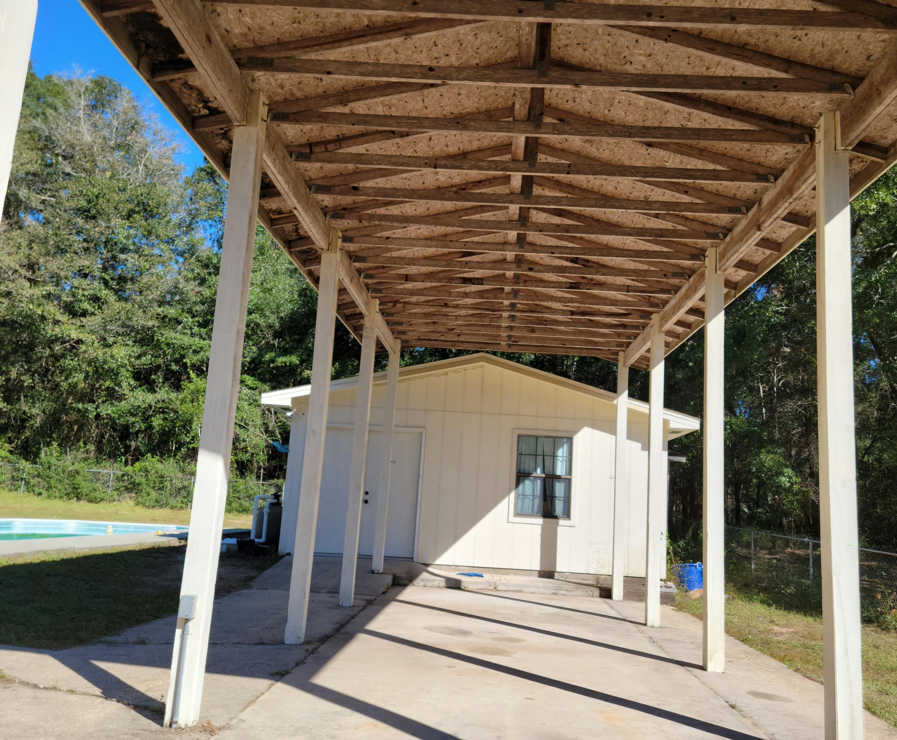 PINE LAKE ESTATES - Residential