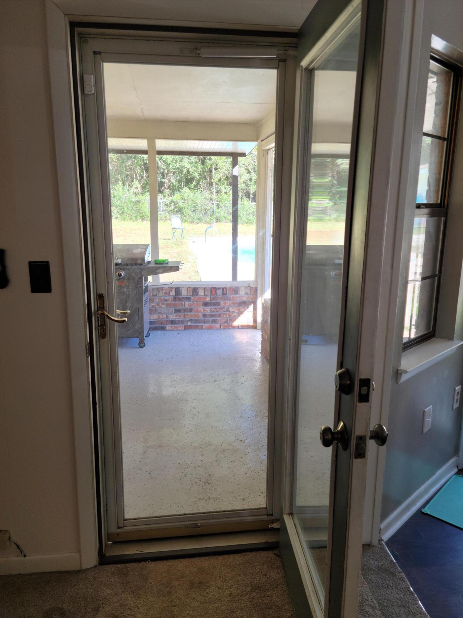 PINE LAKE ESTATES - Residential