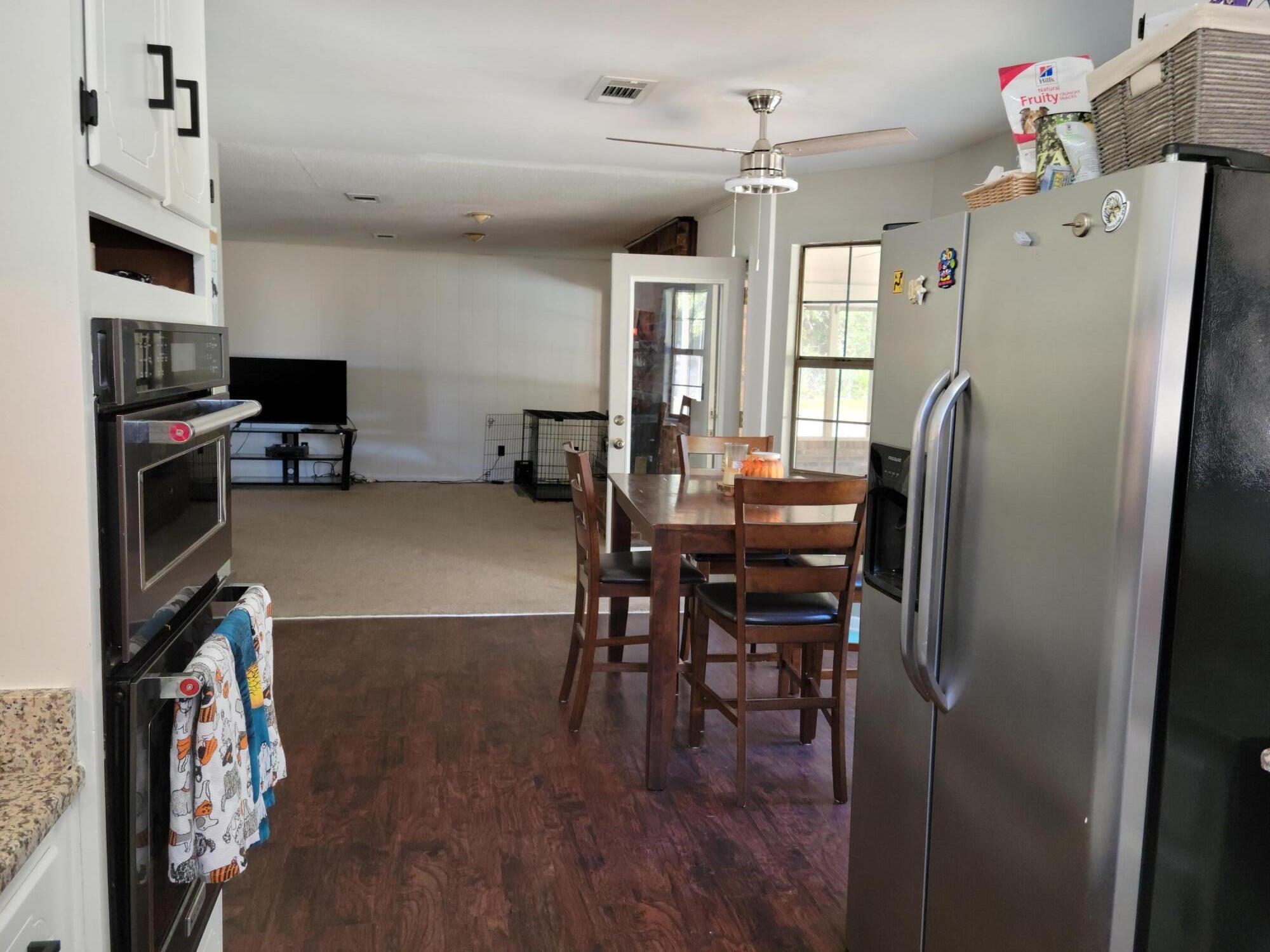 PINE LAKE ESTATES - Residential