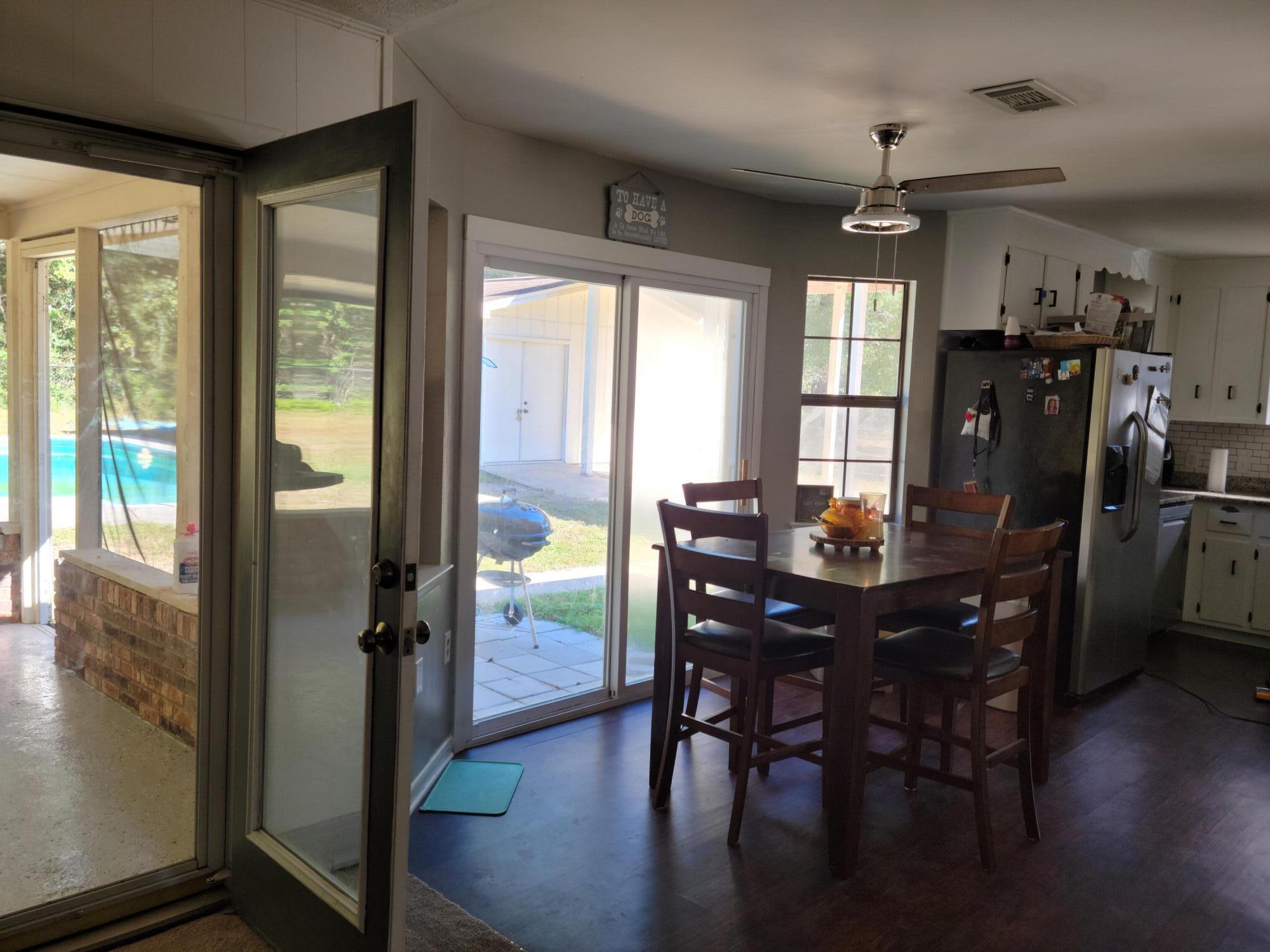 PINE LAKE ESTATES - Residential