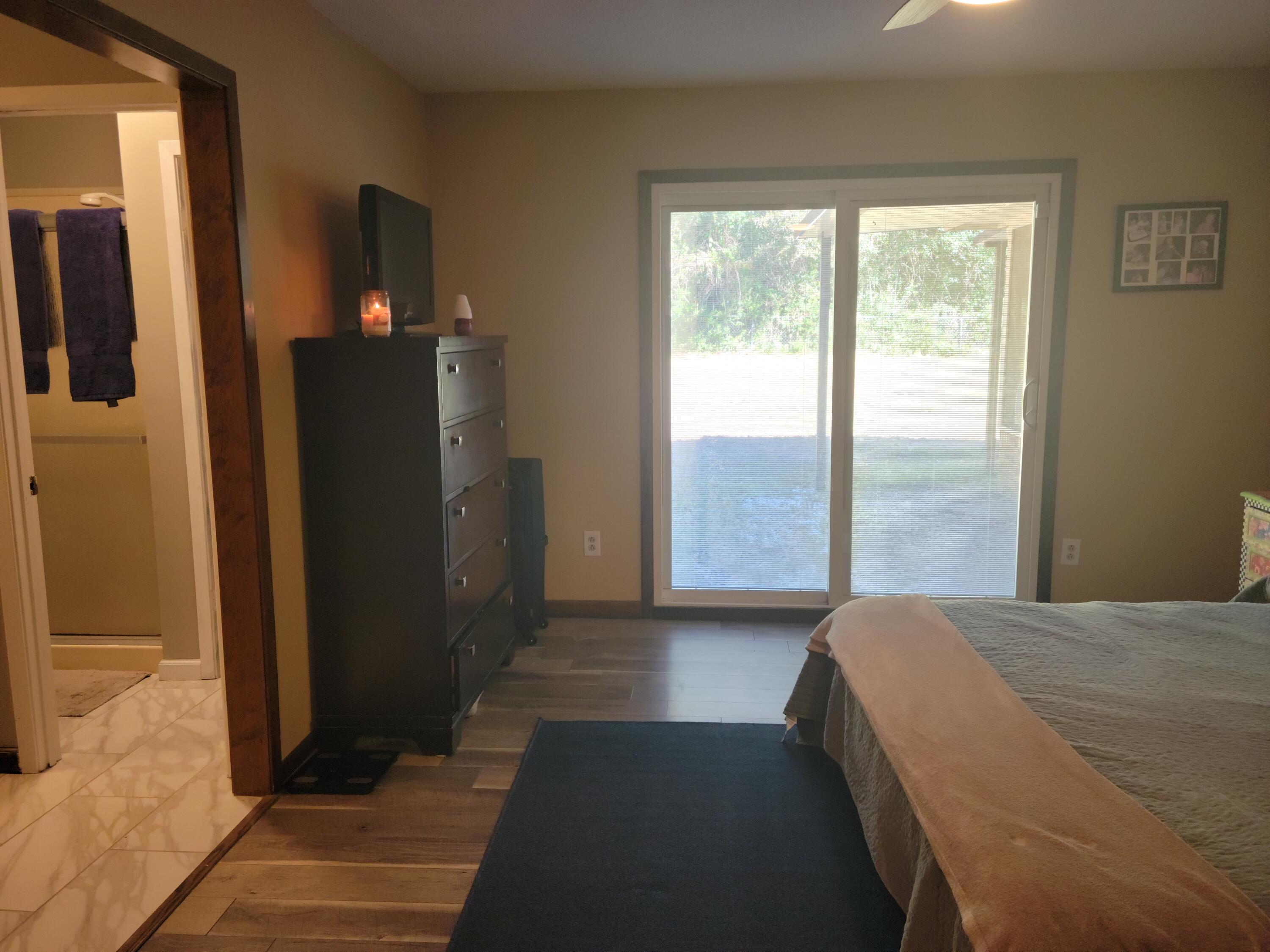 PINE LAKE ESTATES - Residential