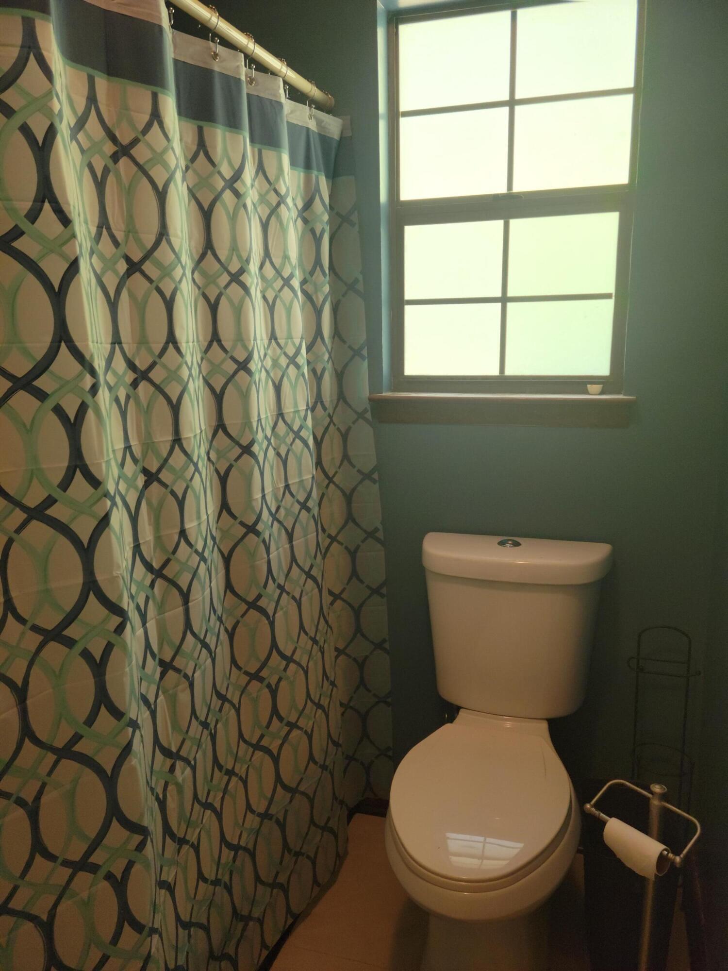 PINE LAKE ESTATES - Residential