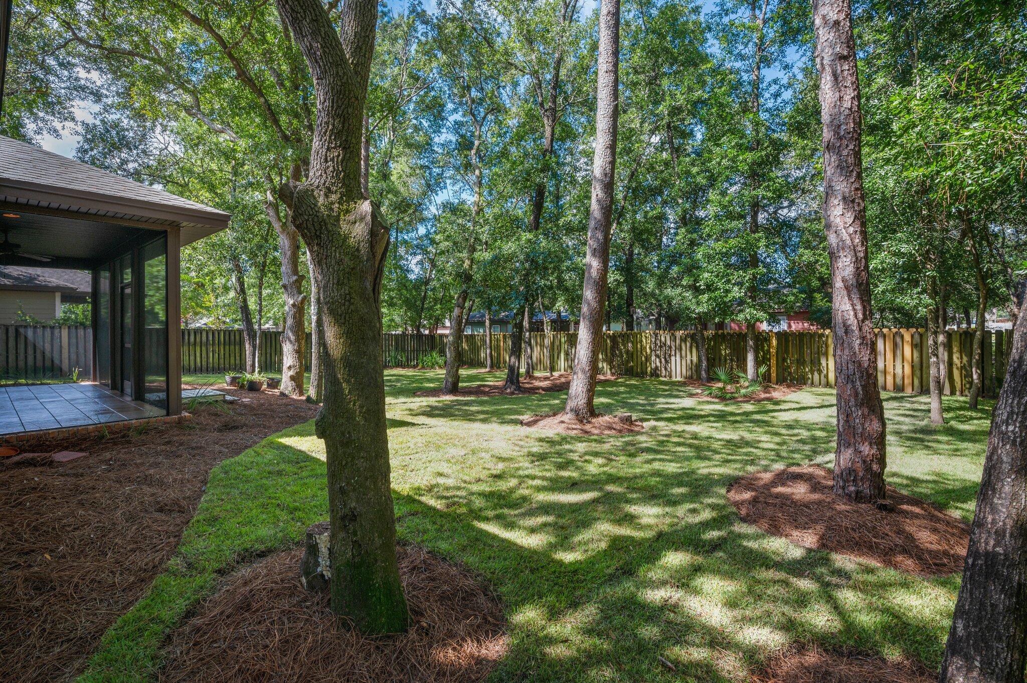 CANOPIES OF FREEPORT - Residential