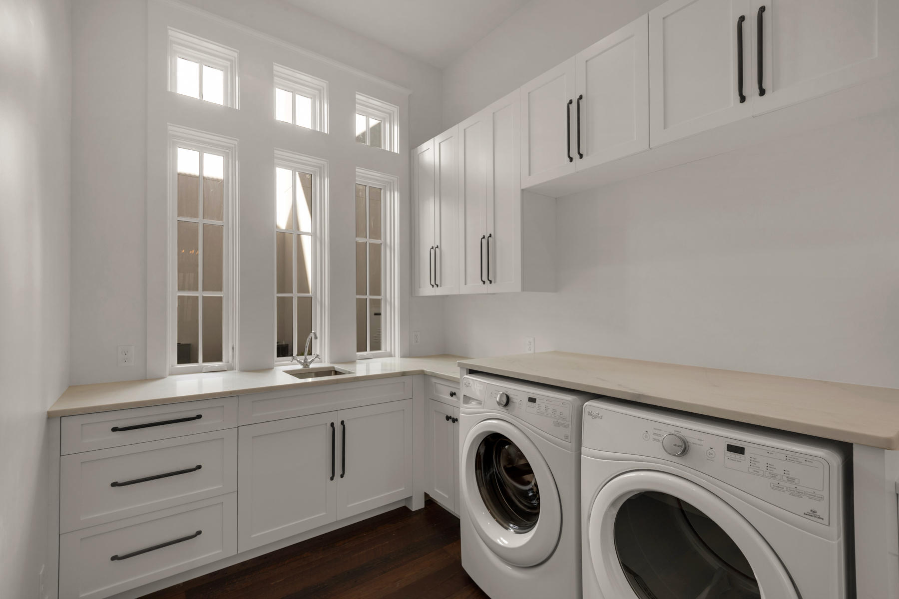 CHURCHILL OAKS - Residential