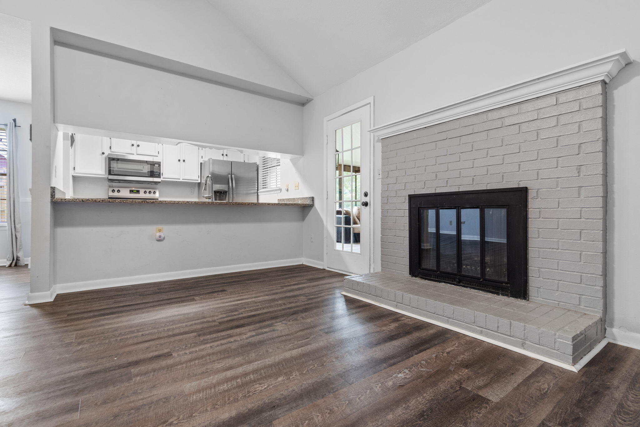 CHATEAU PRES DE LA MER - Residential