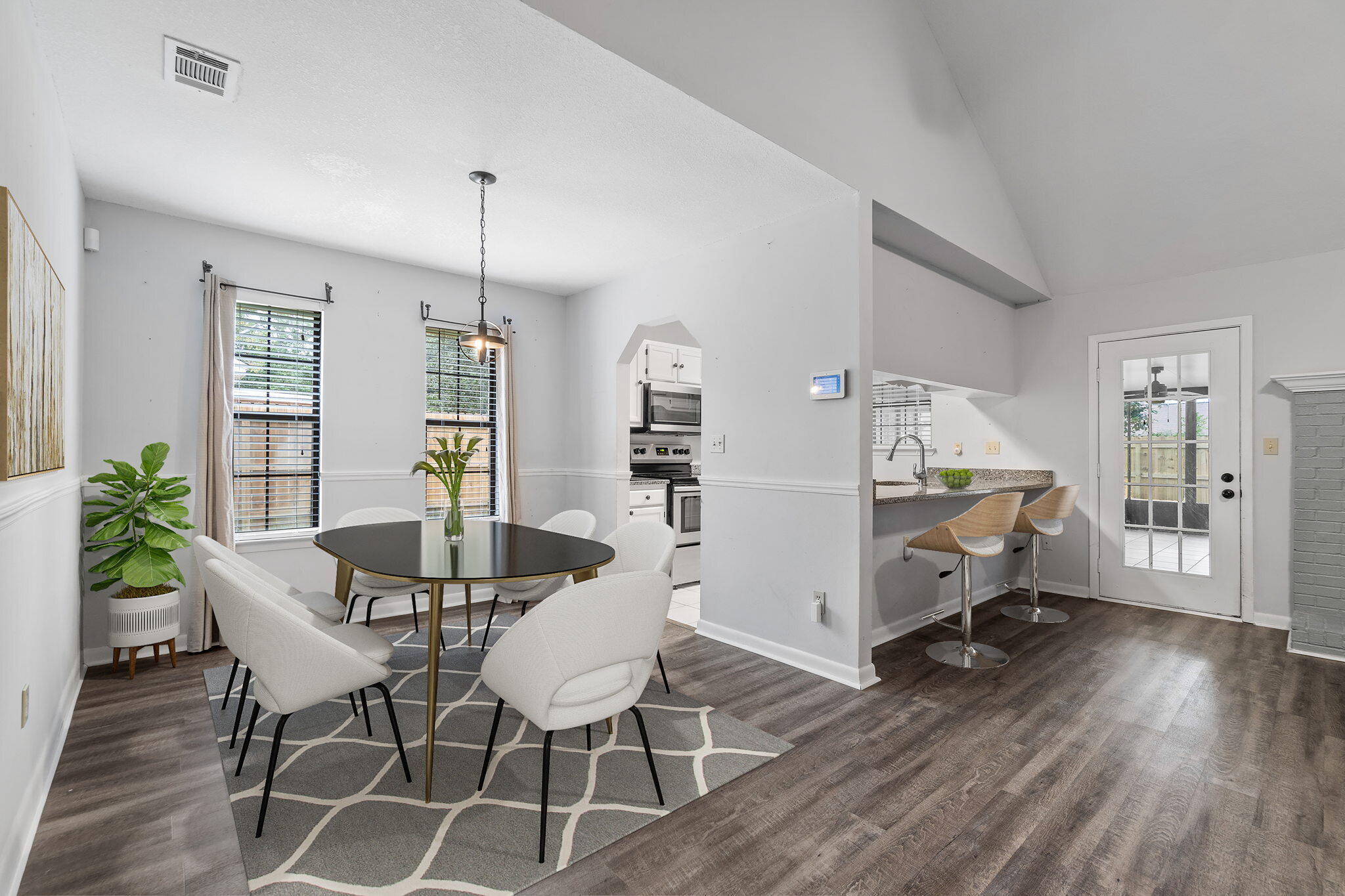 CHATEAU PRES DE LA MER - Residential