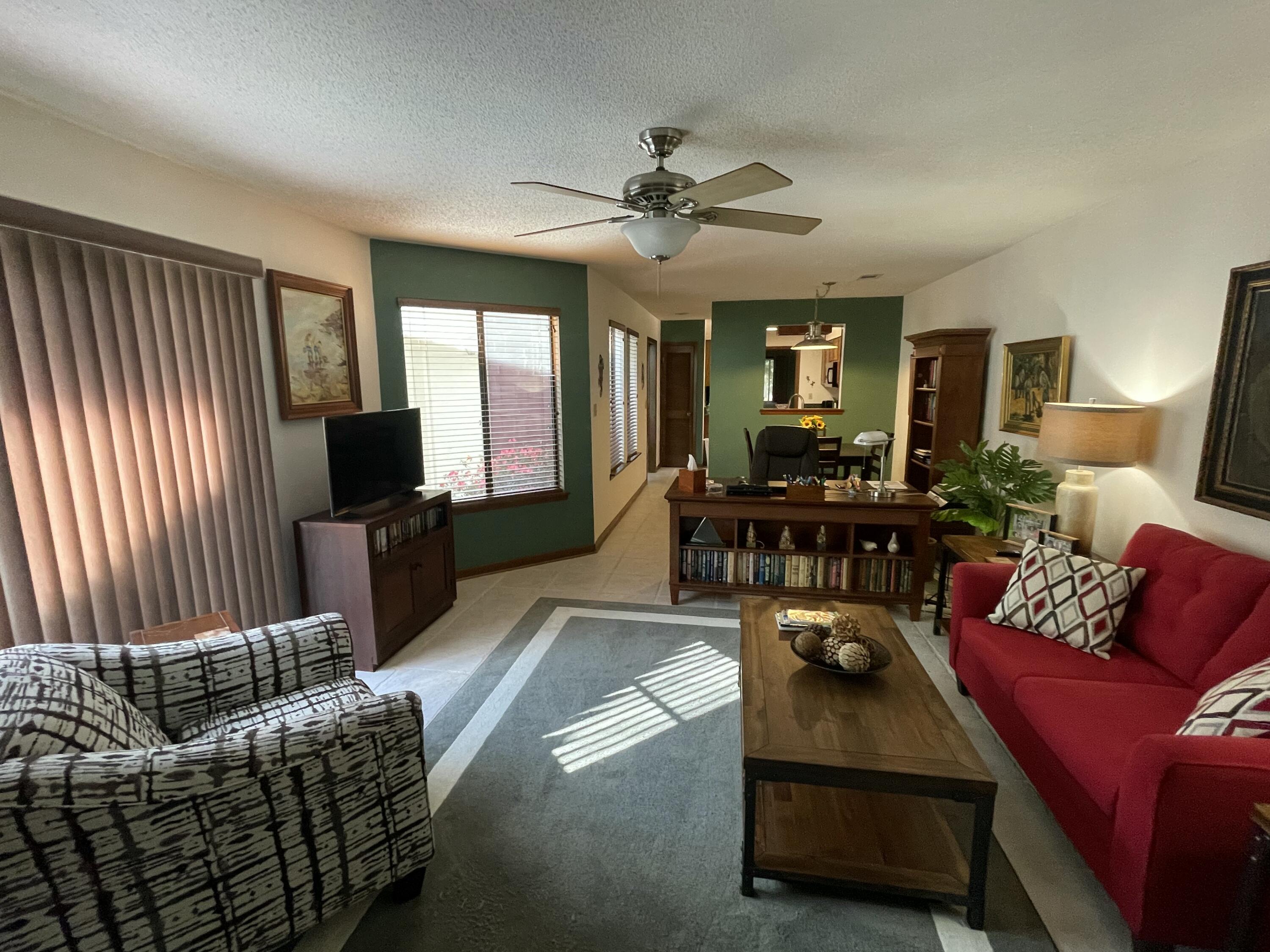 ROYAL OAK VILLAGE 2E - Residential