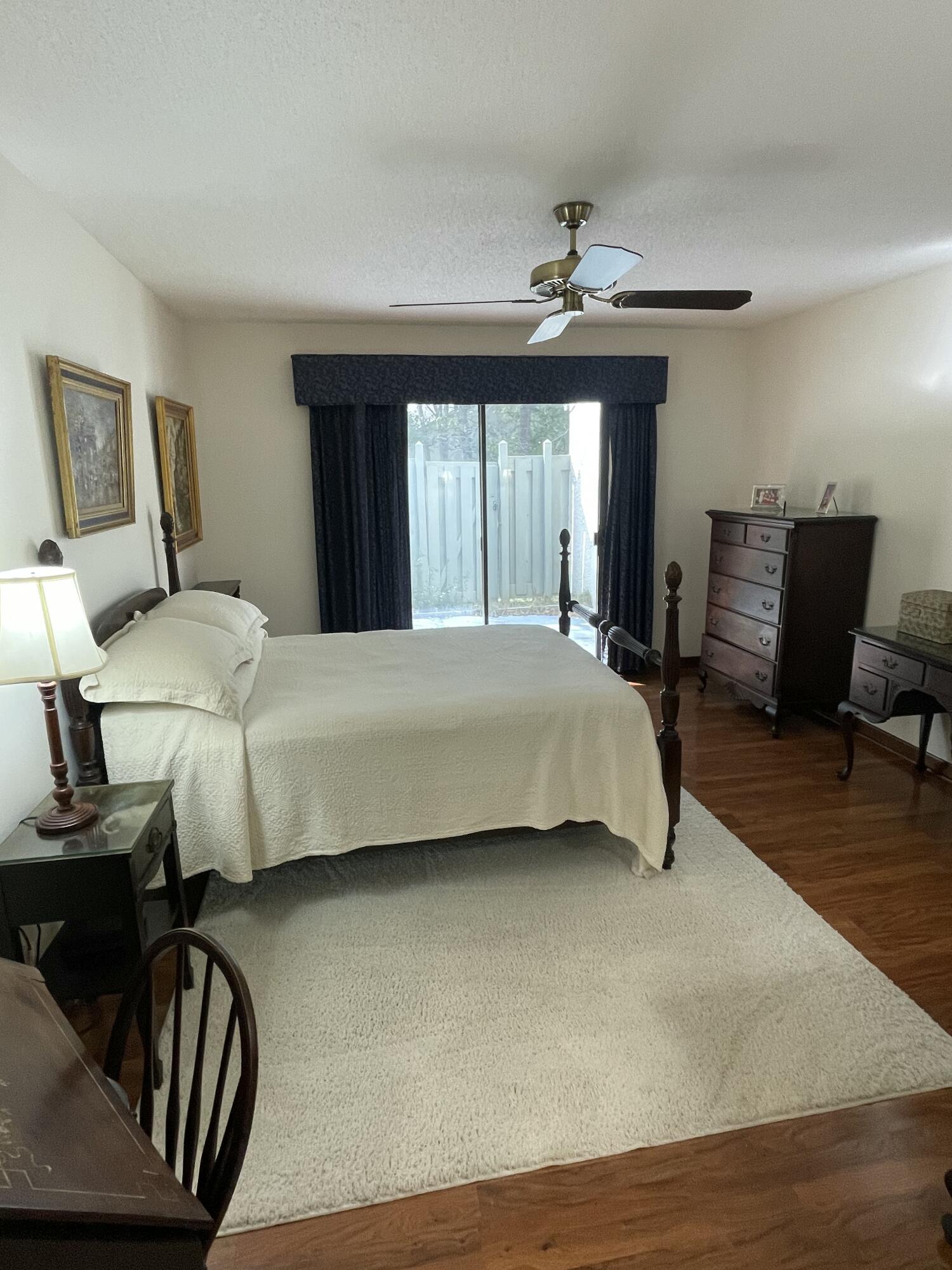 ROYAL OAK VILLAGE 2E - Residential