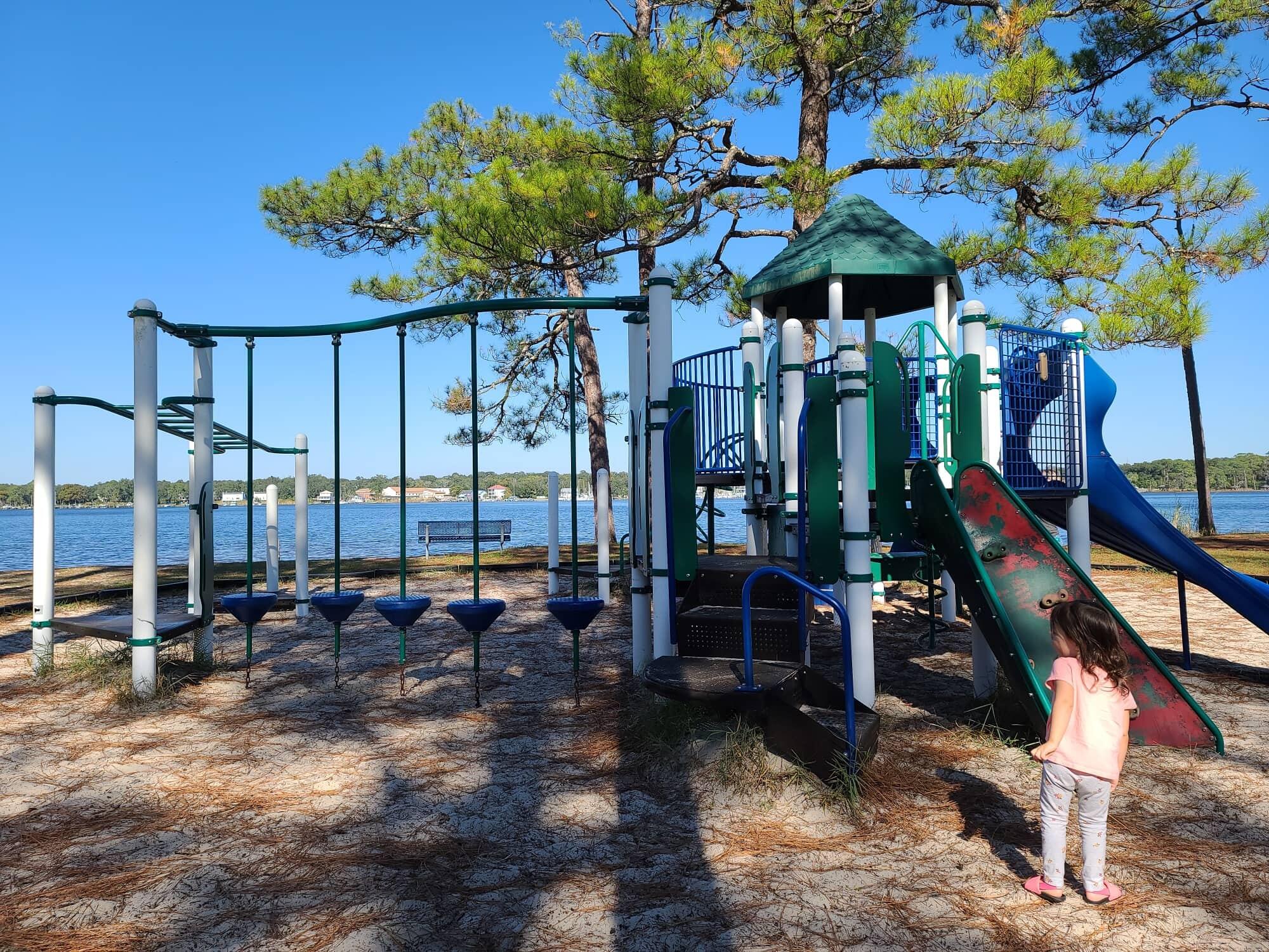 Lot 16 Block 7 Plat 1 Valparaiso - Residential