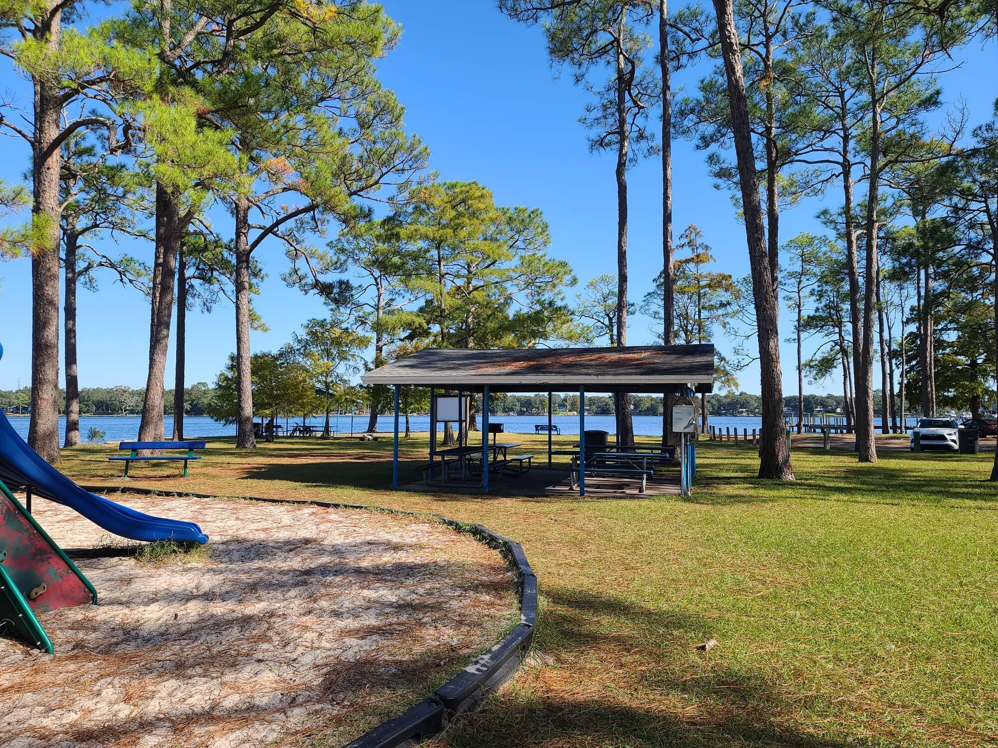 Lot 16 Block 7 Plat 1 Valparaiso - Residential