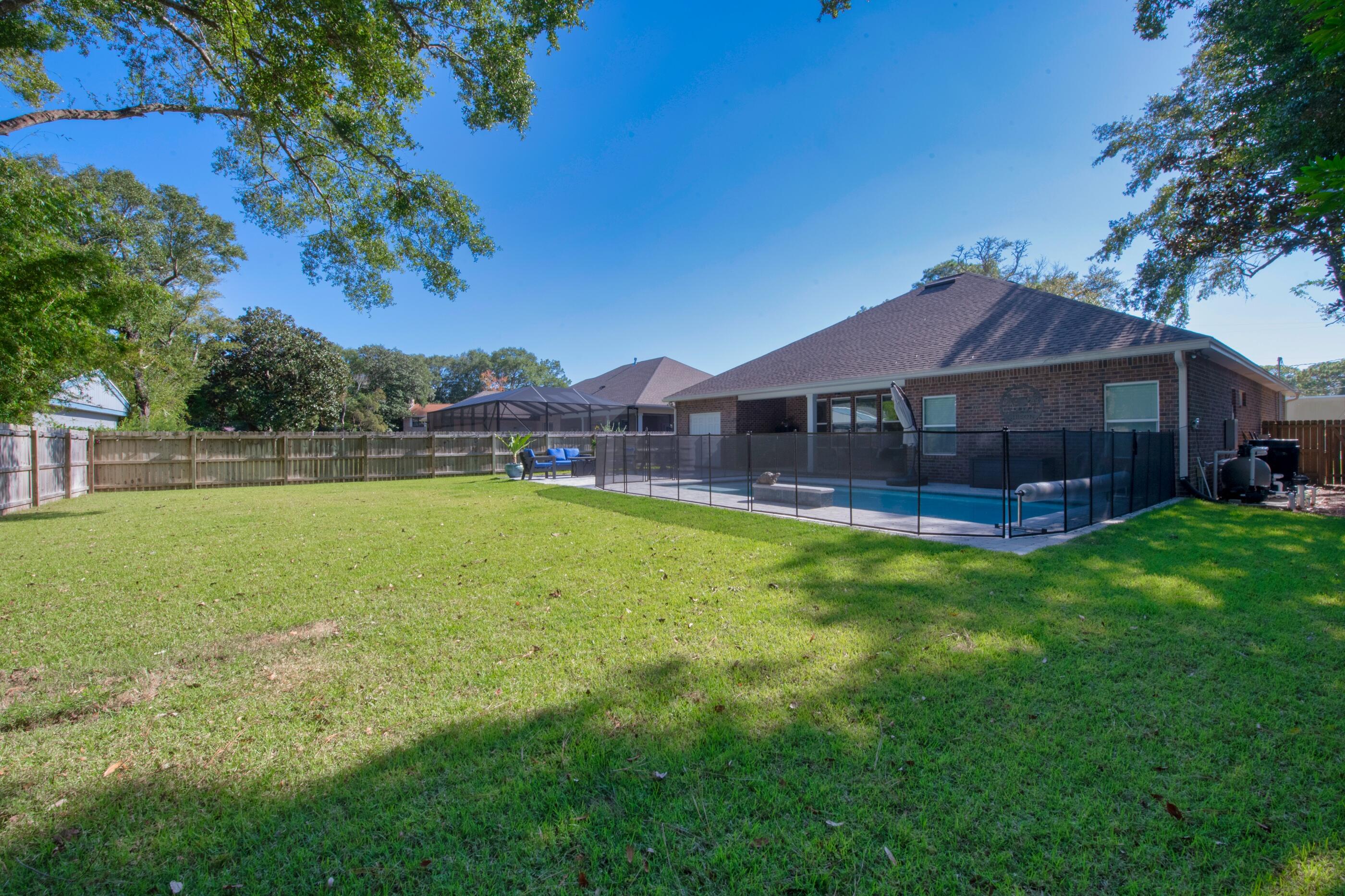 Lot 16 Block 7 Plat 1 Valparaiso - Residential