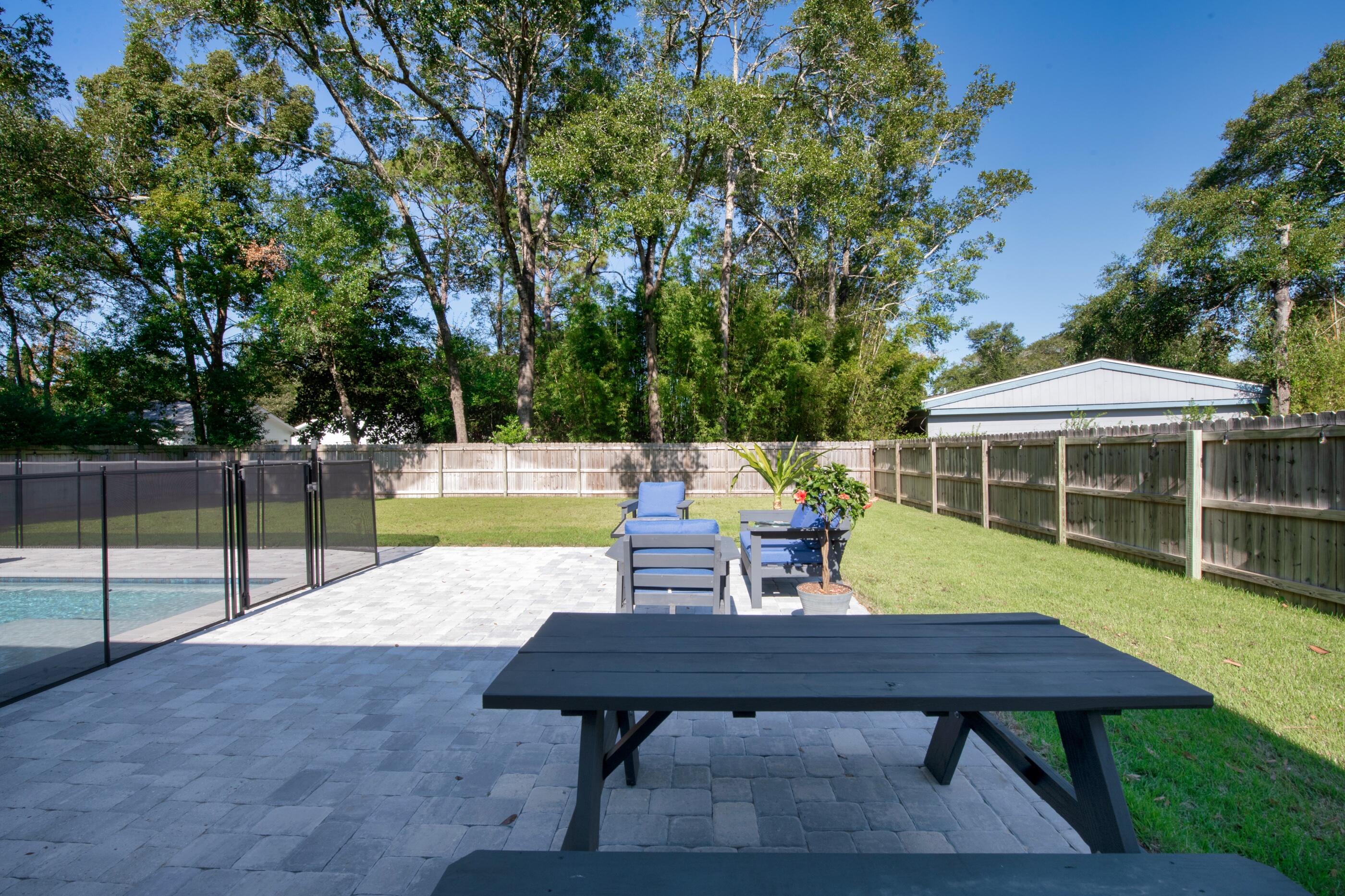 Lot 16 Block 7 Plat 1 Valparaiso - Residential