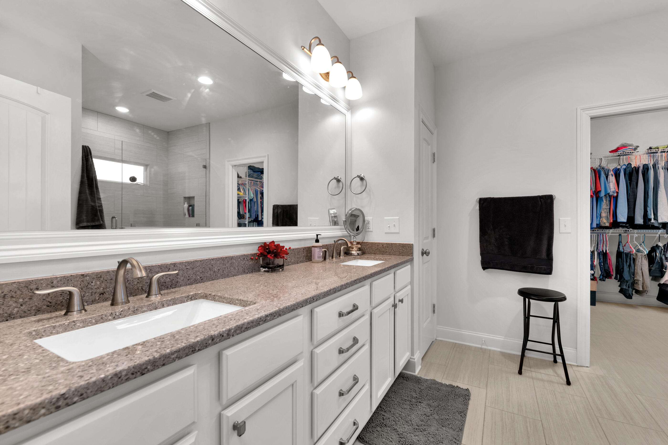 Lot 16 Block 7 Plat 1 Valparaiso - Residential