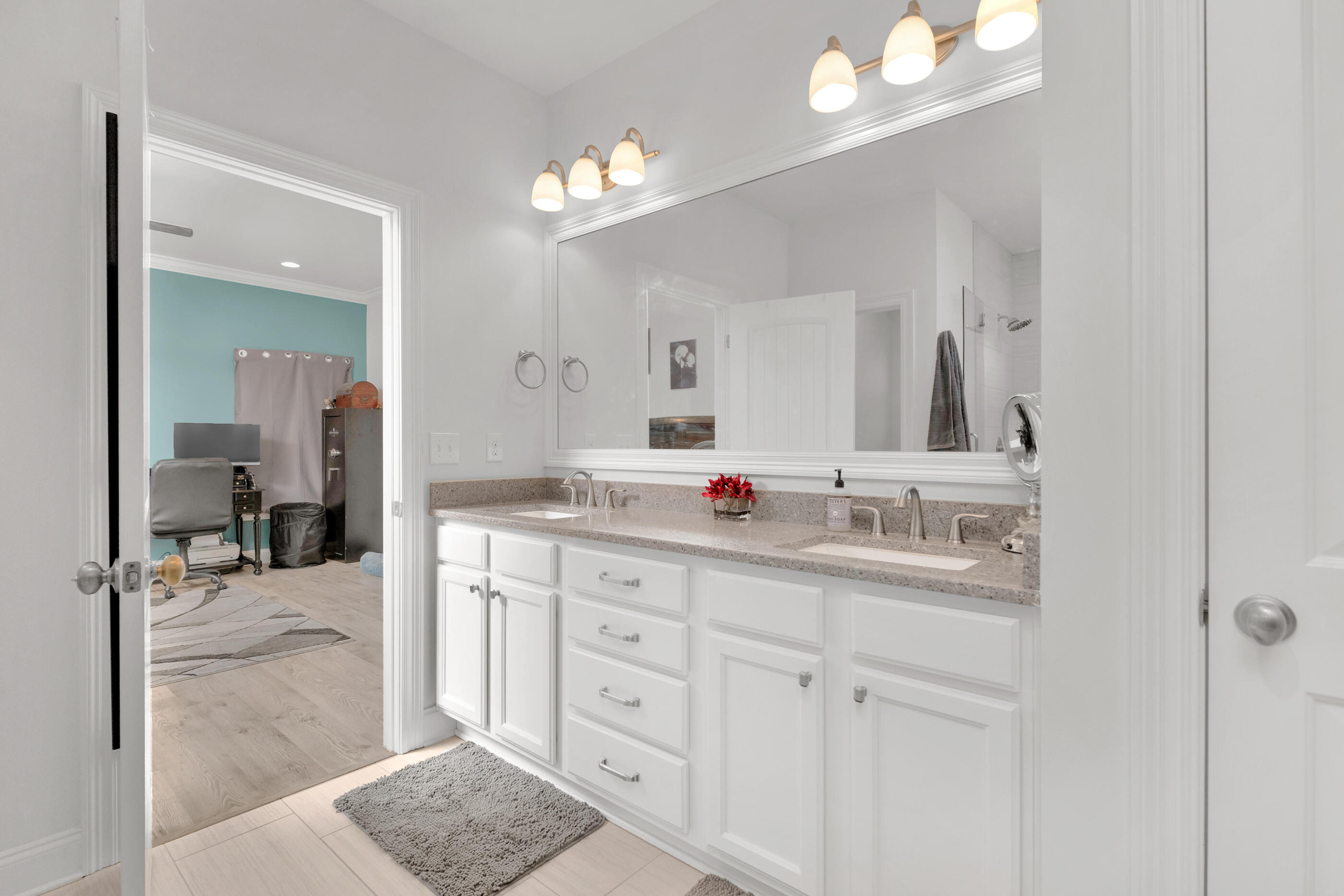 Lot 16 Block 7 Plat 1 Valparaiso - Residential