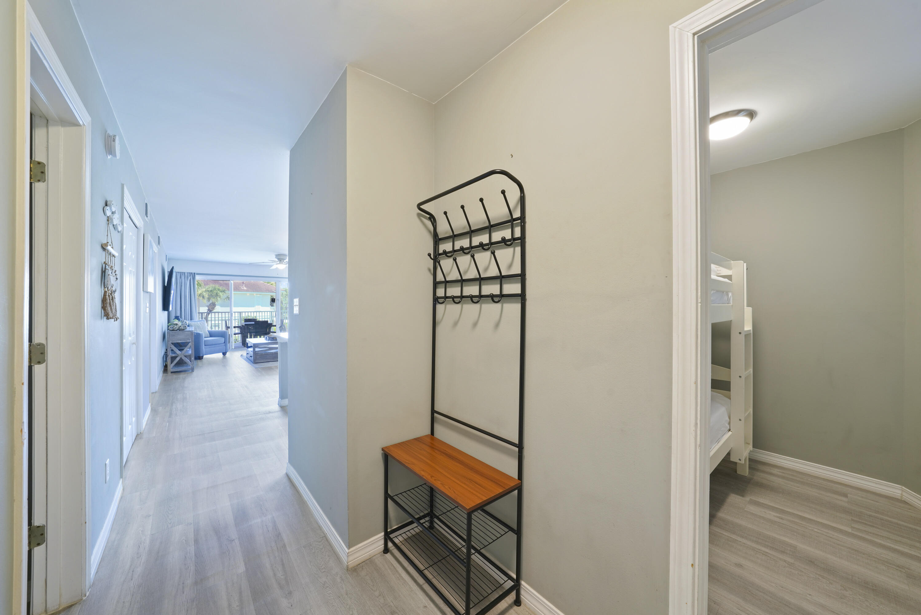 MARAVILLA CONDO 3 - Residential