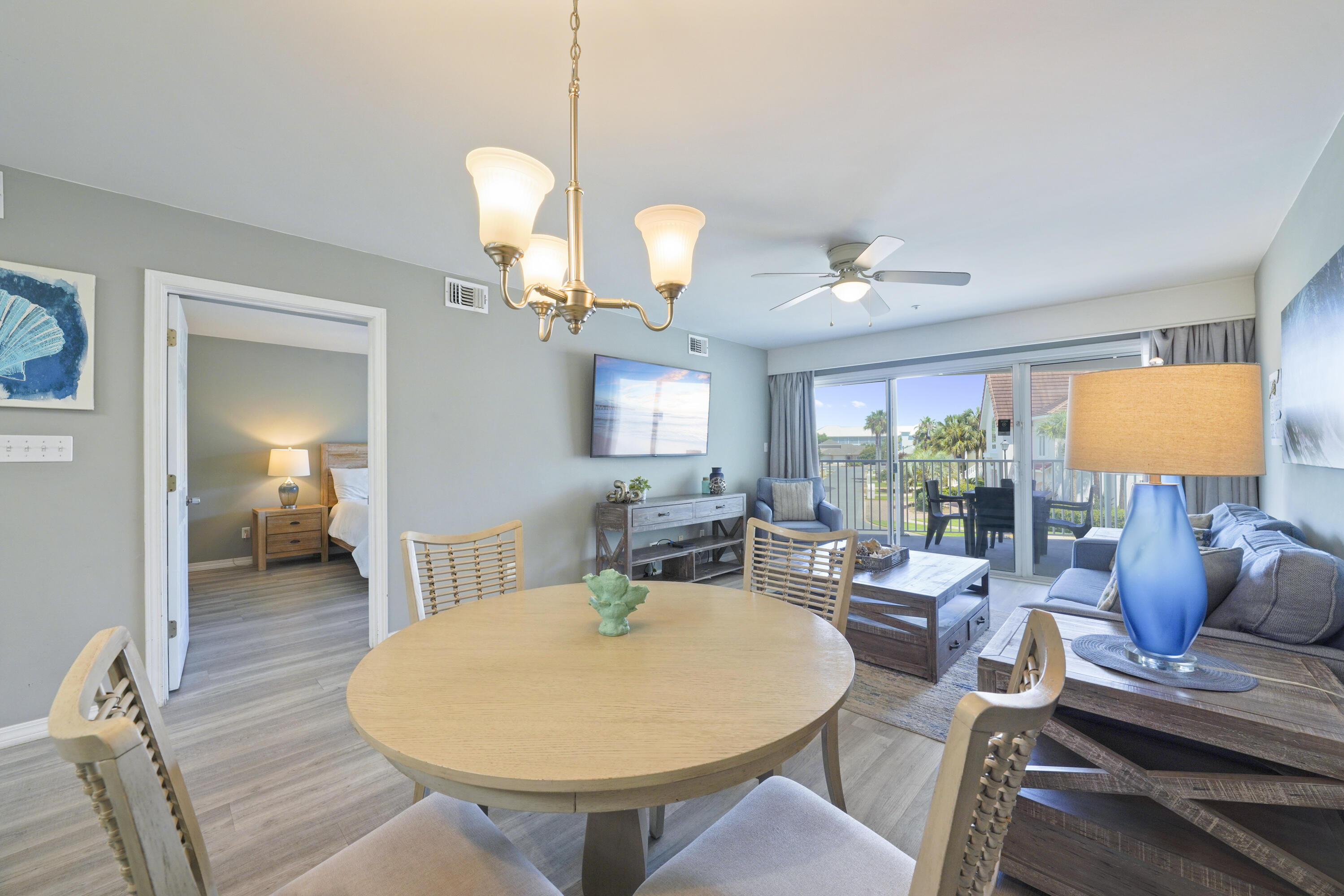MARAVILLA CONDO 3 - Residential