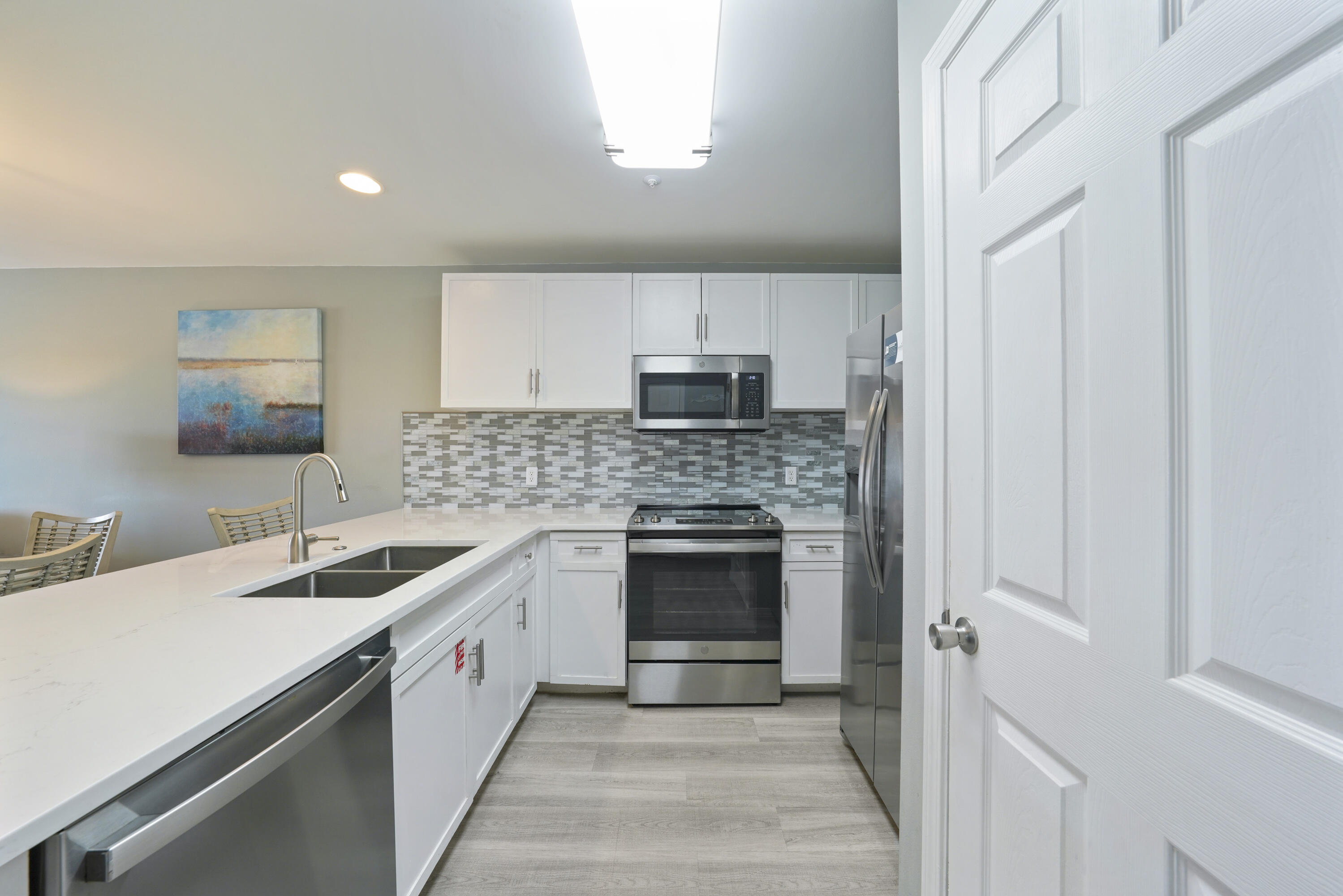 MARAVILLA CONDO 3 - Residential
