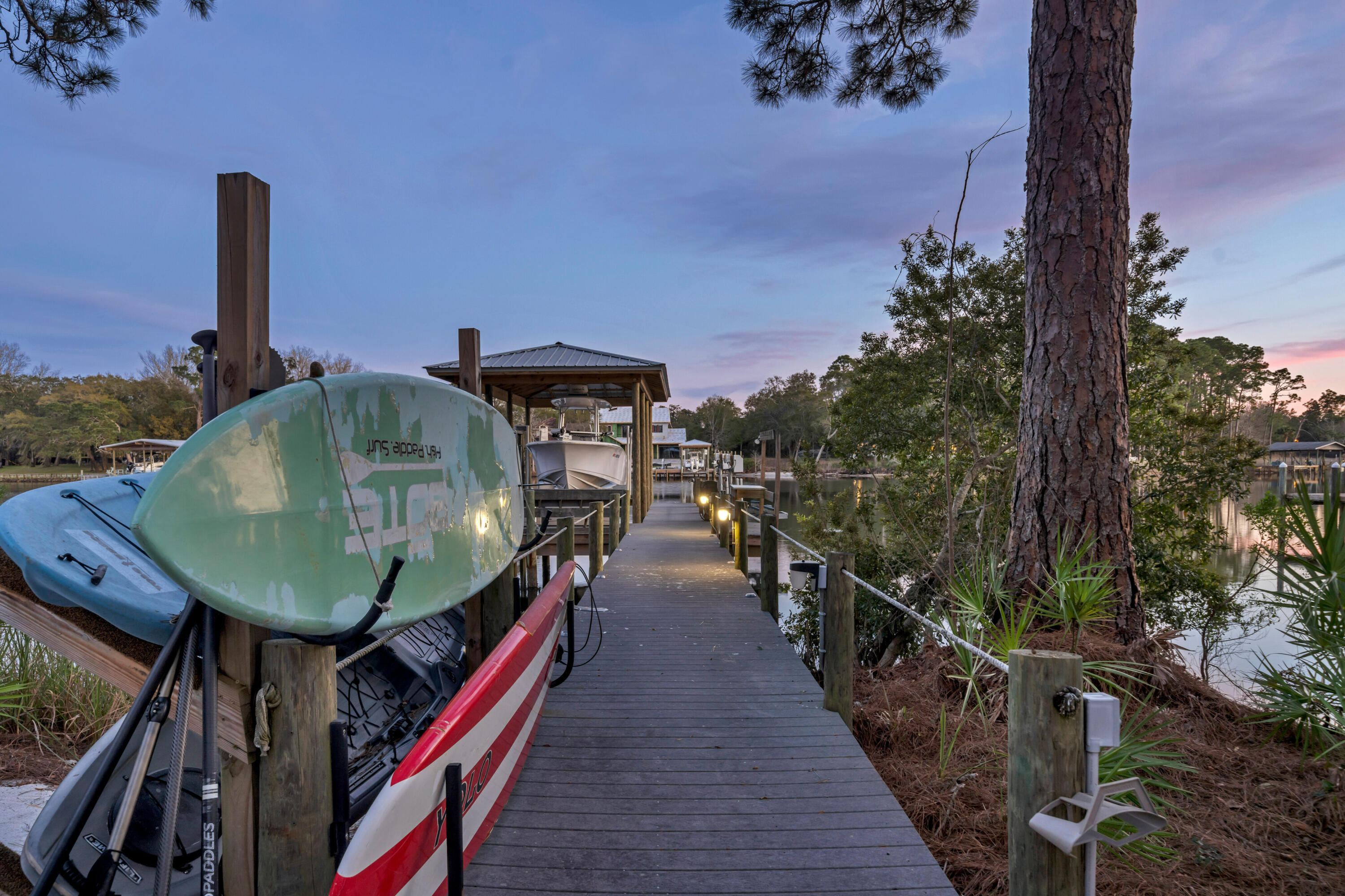 BOTANY BAYOU - Residential